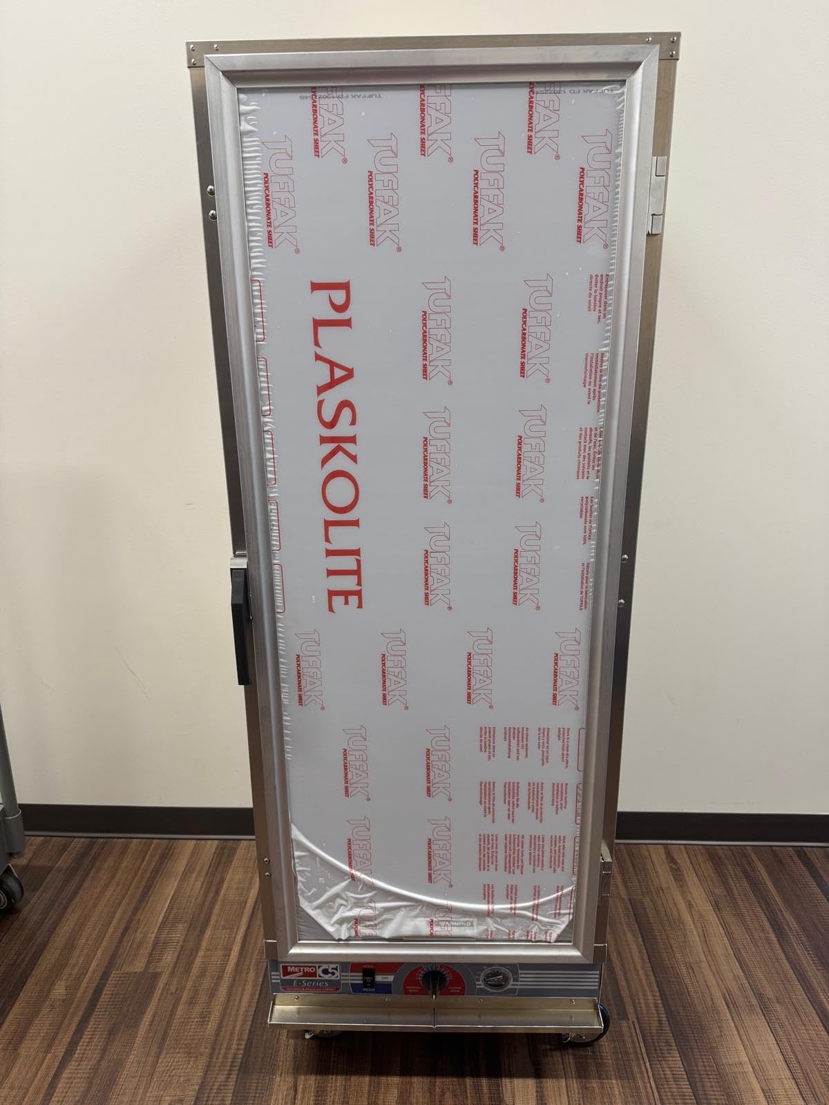 METRO C5 E-Series Hot Holding and Proofing Cabinet, 24 Pan Full Height Commercial Food Warmer, 2000W Convection Heated Cabinet with Clear Door, NSF UL, for Restaurants, Catering, Food Trucks customer photo 1