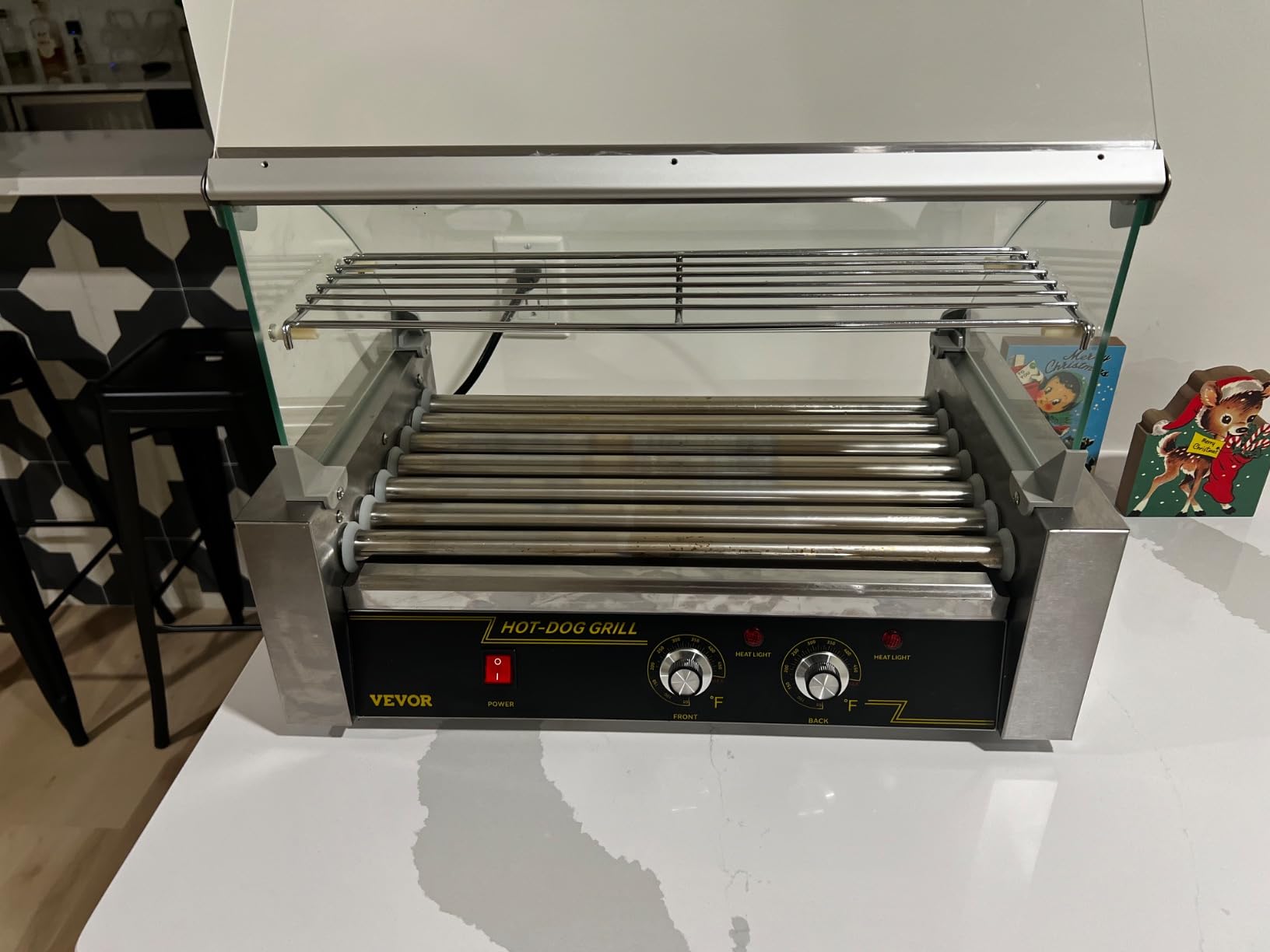 VEVOR Hot Dog Roller 7 Rollers 18 Hot Dogs Capacity 1050W Stainless Sausage Grill Cooker Machine with Dual Temp Control Glass Hood Acrylic Cover Bun Warmer Shelf Removable Oil Drip Tray, ETL Certified customer photo 2