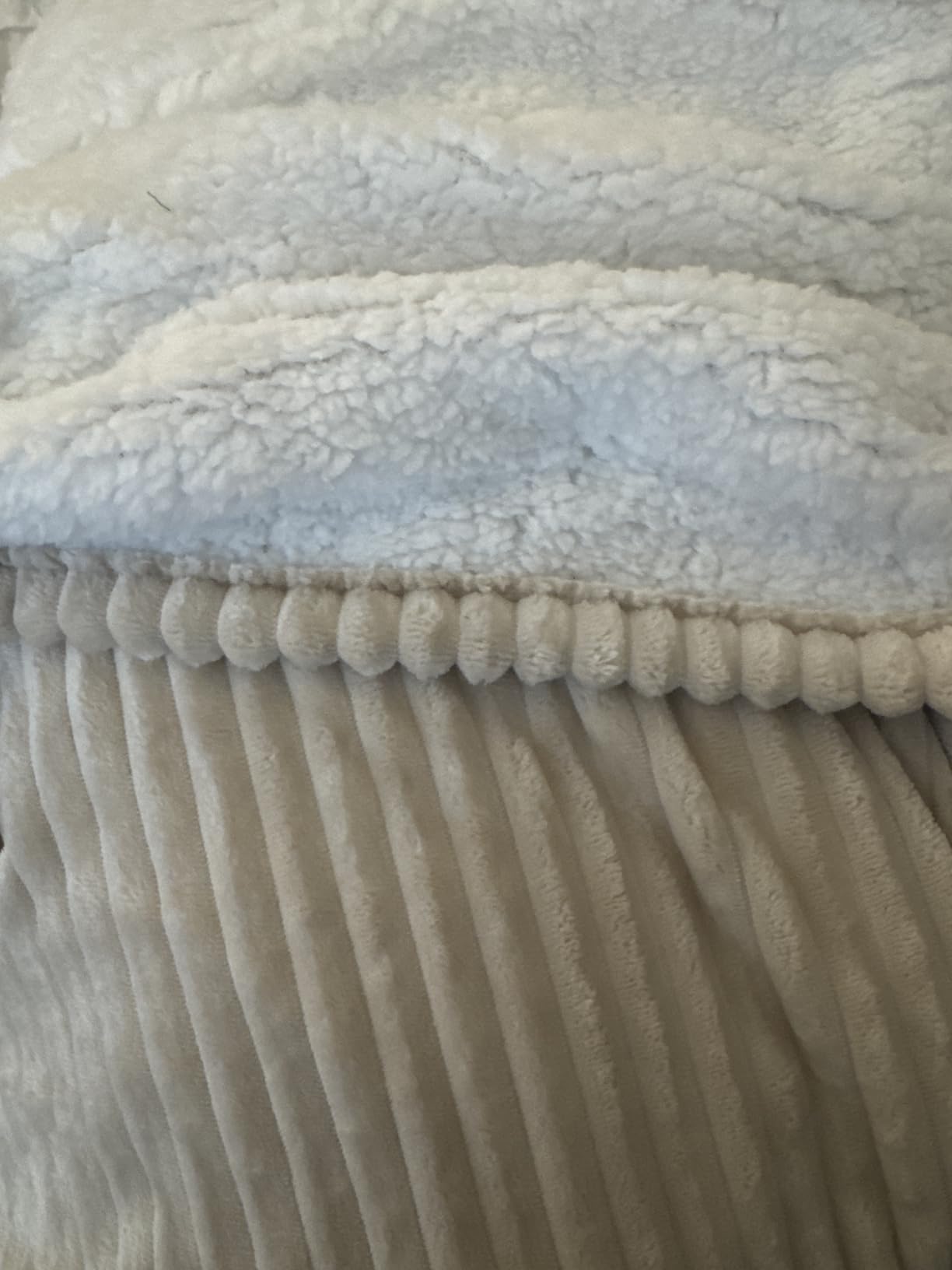Bedsure GentleSoft Heated Blanket Throw - Soft Ribbed Flannel Electric Blanket customer photo 2
