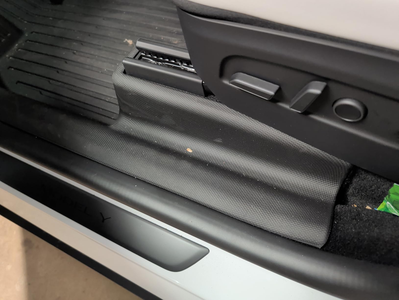 SUPER LINER Tesla Model Y Juniper 2025 2026 Floor Mats & Cargo Liners Full Set 10 PCS Extra-Thick TPE CabinProtect for 5-Seater | All-Weather Pet & Child-Friendly Accessories(Not for Standard) customer photo 1
