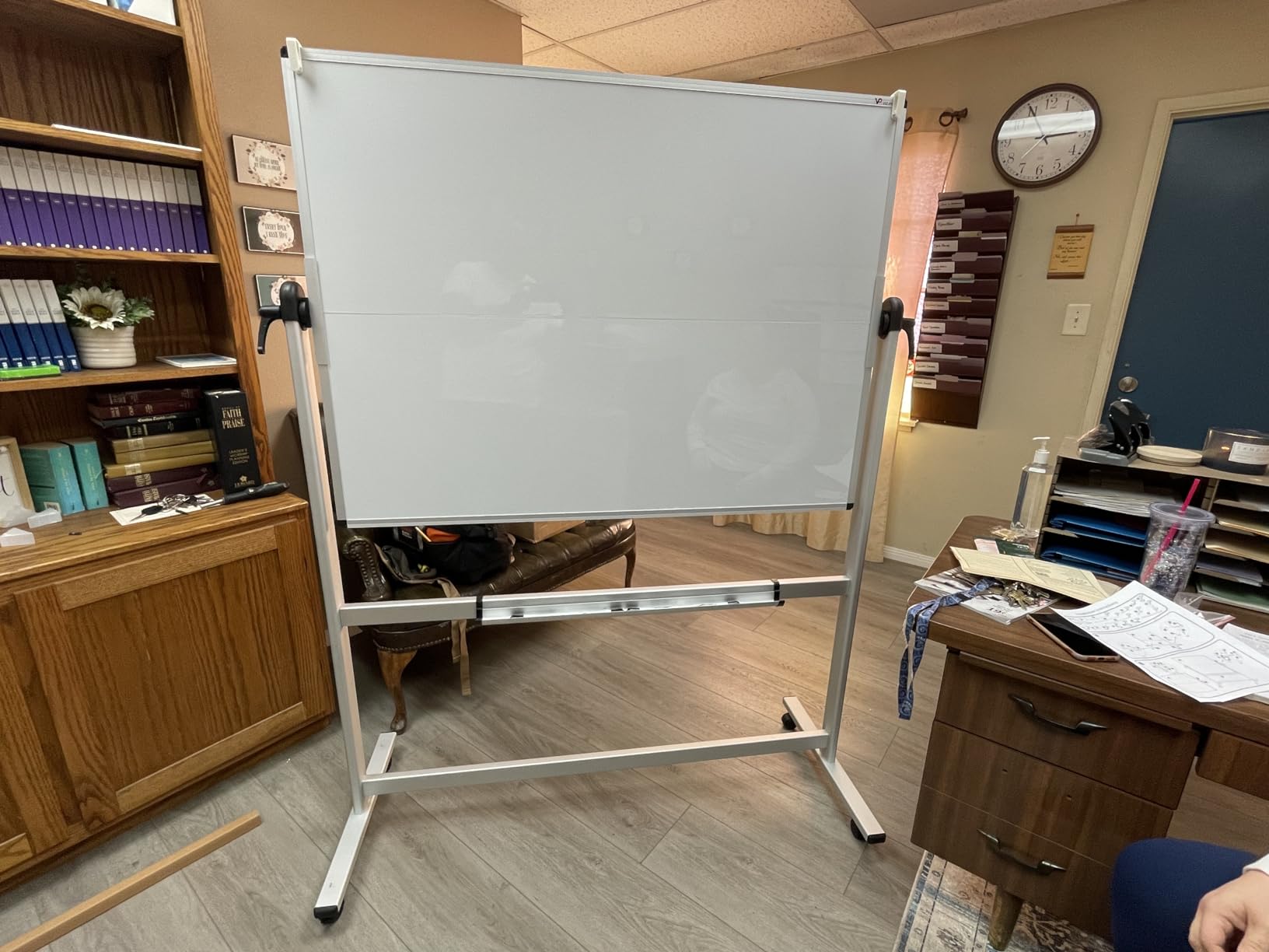 VIZ-PRO Double-Sided Mobile Whiteboard, 72 x 48 Inches, Magnetic Rolling Dry Erase White Board on Wheels with Aluminium Frame and Stand 6' x 4' customer photo 1