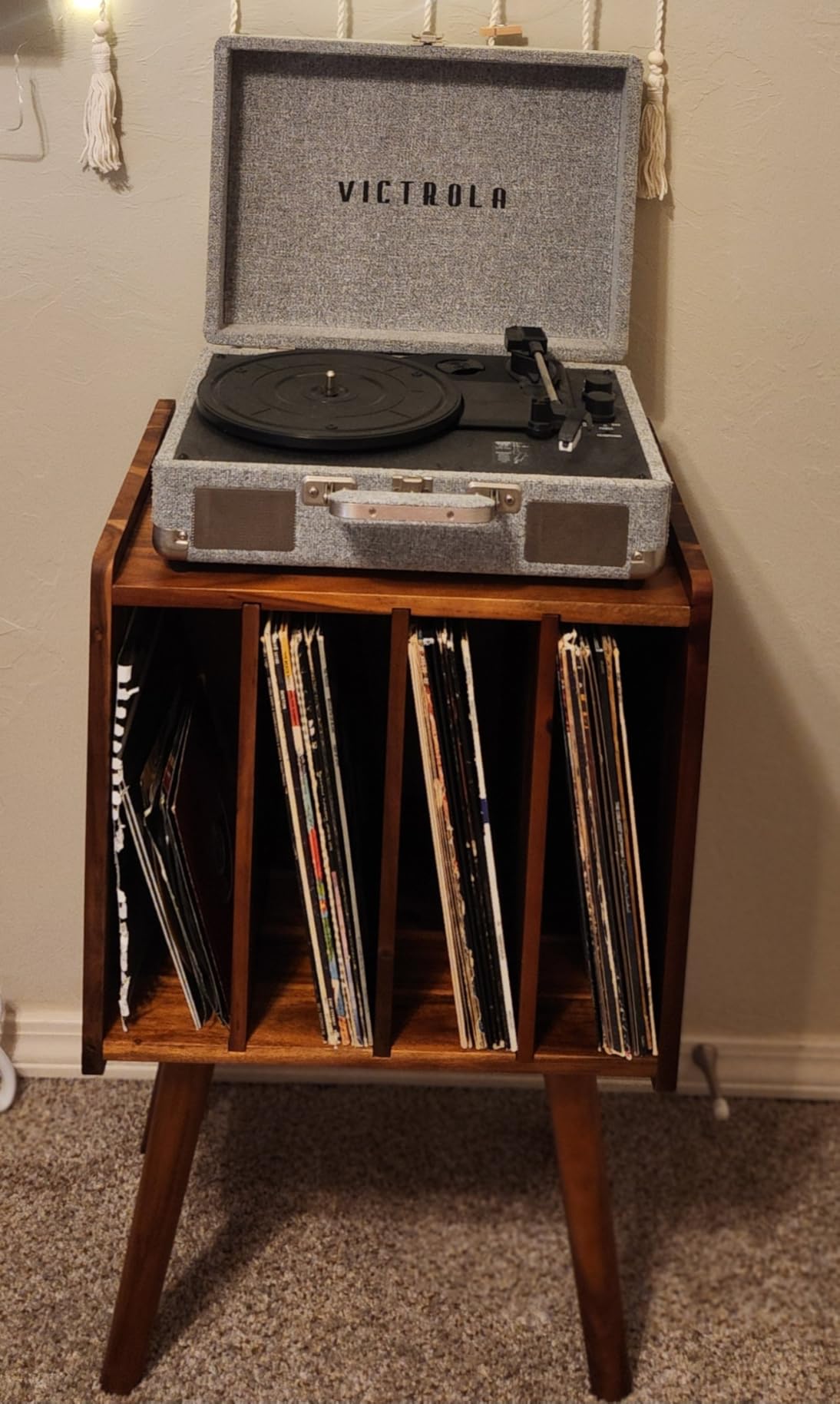 2BHOME Wooden LP Record Player Stand with 4 Cabinets, Holds up to 100 Vinyls, Metal Record Storage Holder and Organizer Table, Classical Design for Files/Book (Mid-Century Modern) customer photo 1
