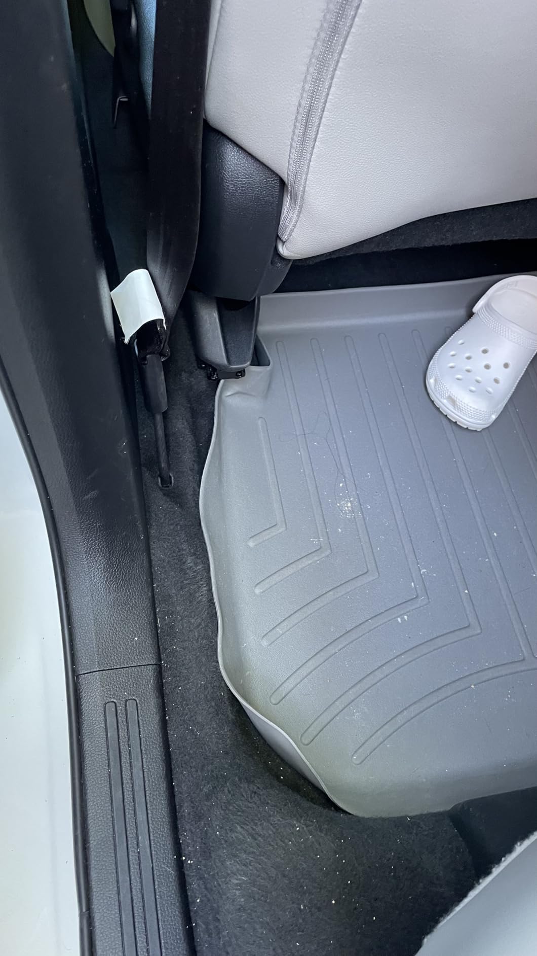 WeatherTech Custom Fit FloorLiners for Honda CR-V, CR-V Hybrid, CR-V - 1st & 2nd Row (441780-1-2), Black customer photo 2