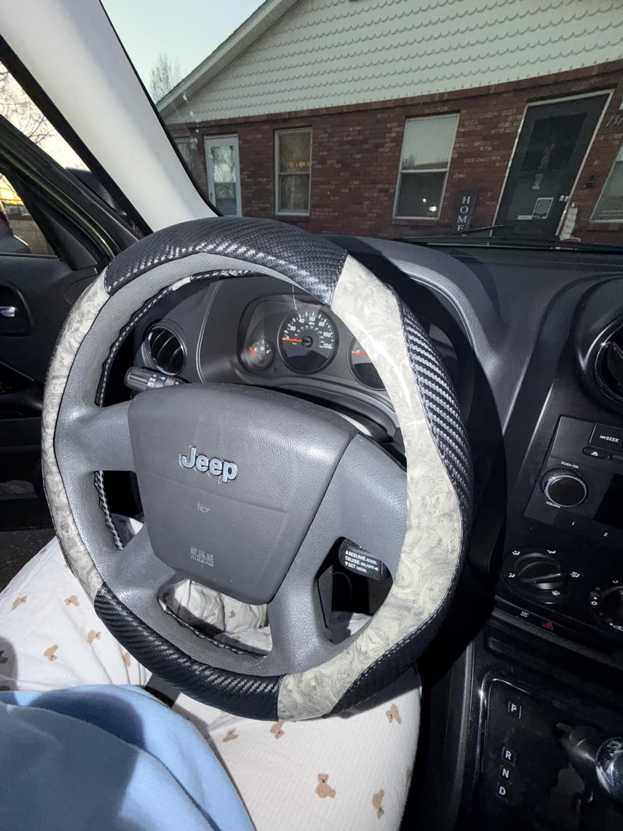 Wood Grain Steering Wheel Cover Car Steering Wheel Covers 14.5-15 inch with Coasters Microfiber Leather Splicing Breathable Anti-Slip Durable Universal Auto Steering Wheel Protective customer photo 1