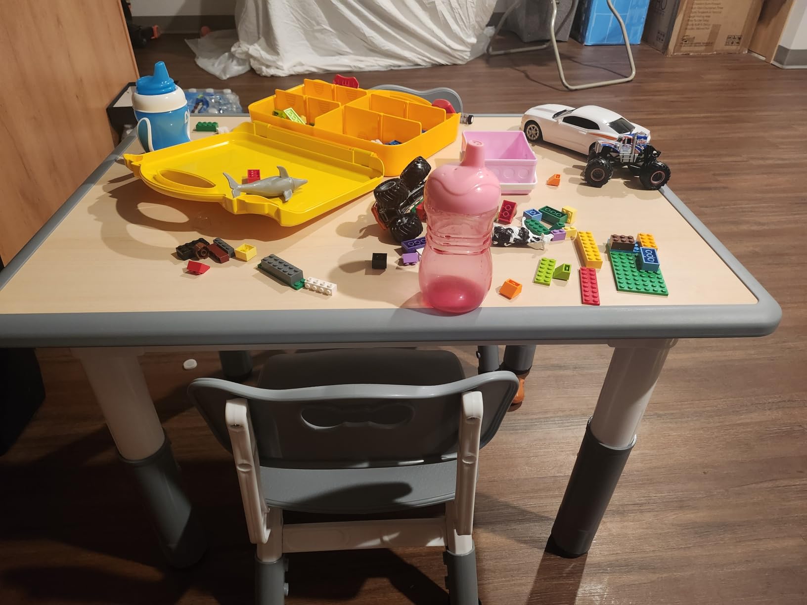 UNICOO Kids Table and Chairs Set, Height Adjustable Toddler Activity Table with 2 Chairs, Plastic Study Desk for Drawing, Crafts, Reading, Snack Time and Playroom, Ages 2-10 customer photo 1
