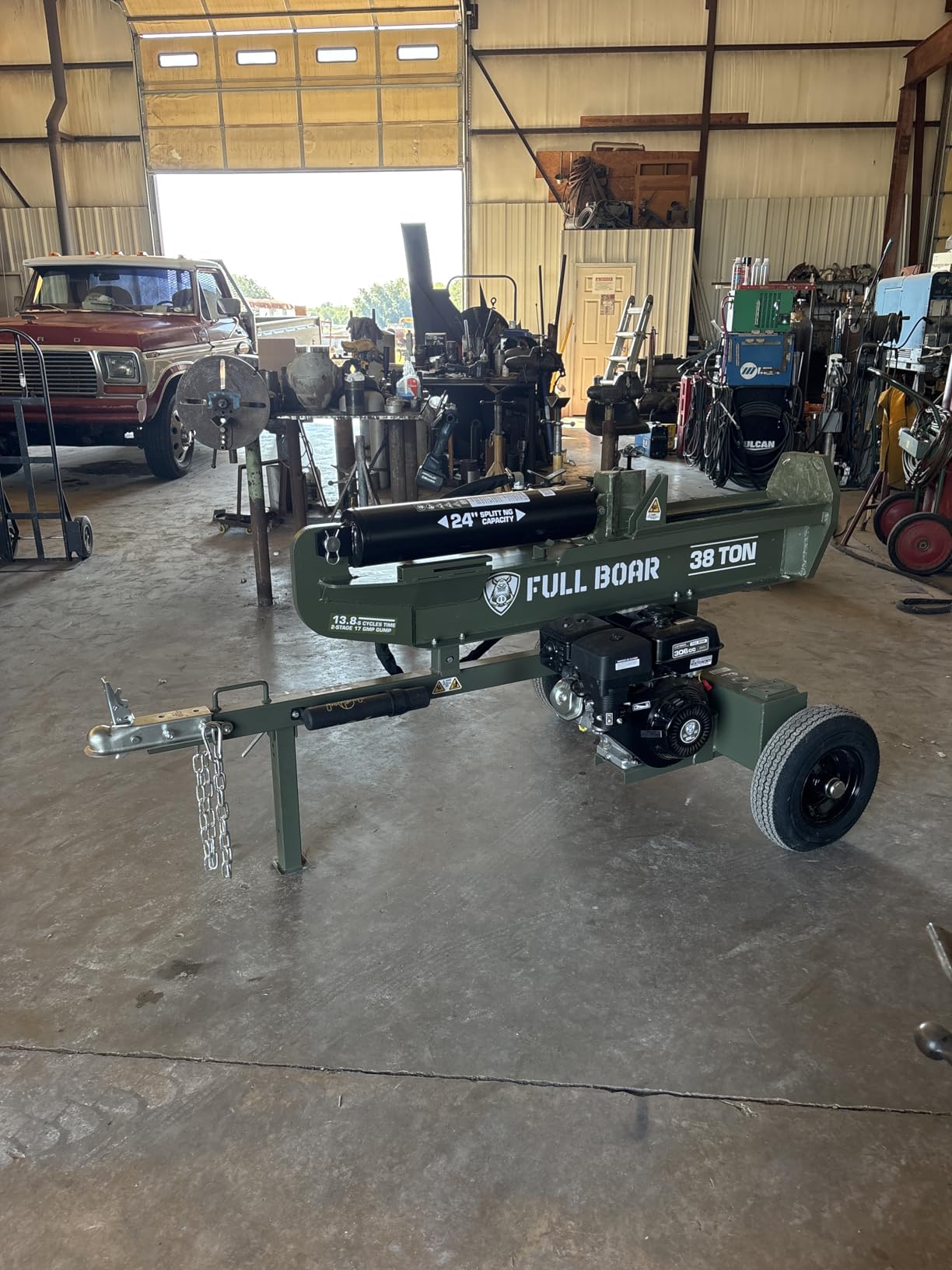 38 Ton Log Splitter-Full Boar Engine 306cc (49 State) customer photo 1