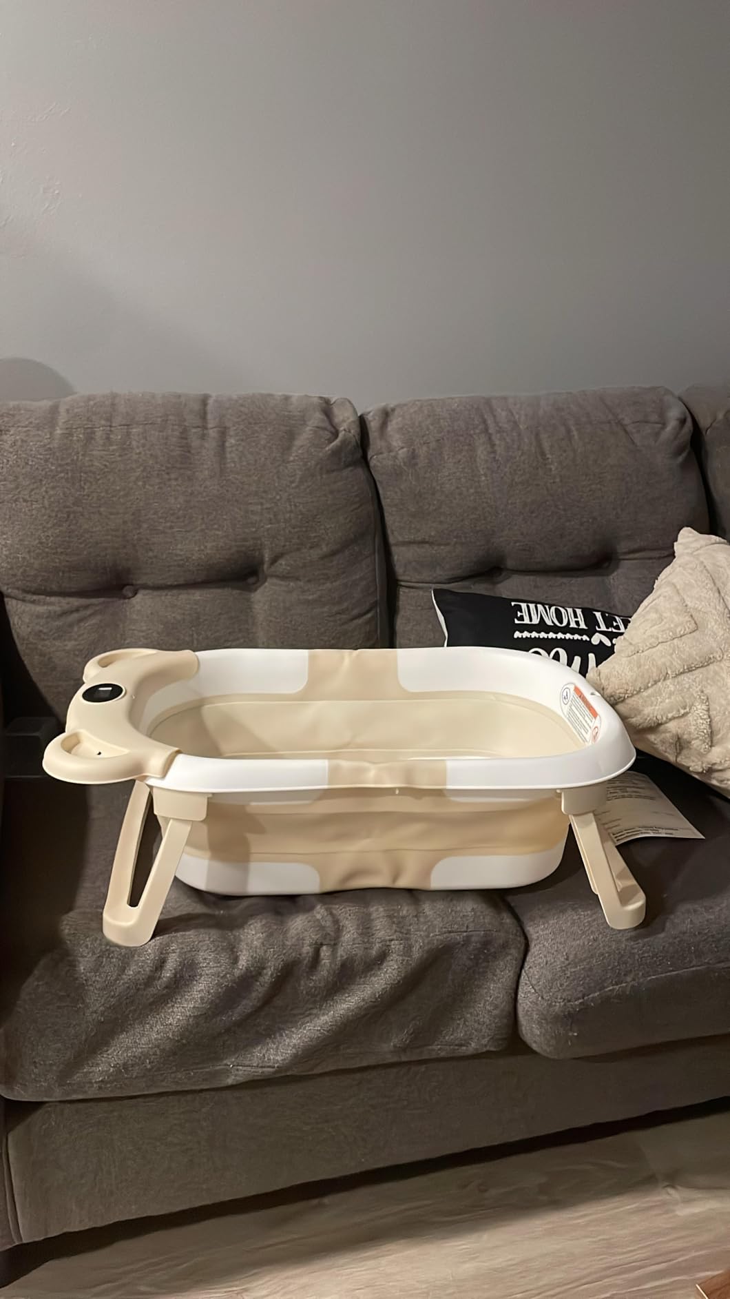 MoreFeel Collapsible Baby Bathtub for Newborn with Thermometer & 1 Hooded Towel & 1 Soft Floating Cushion, Portable Travel Bathtub with Drain Hole, Durable Foldable Baby Tubs for Infants to Toddler customer photo 2