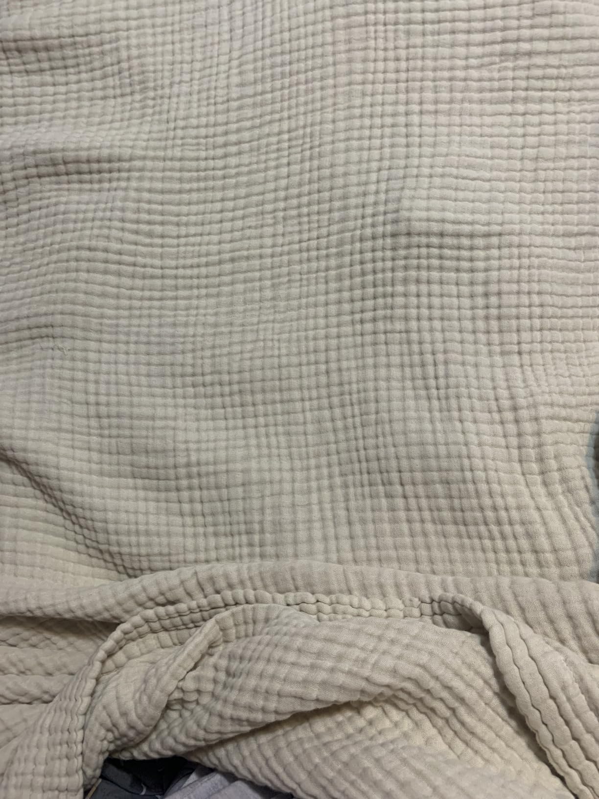 Bedsure 100% Cotton Muslin Blanket King Size for Bed - 4-Layer Lightweight Breathable Summer Gauze Muslin Blanket for Adults, Soft Thin Bedspread Coverlet All Season, Linen Beige, 108x90 Inches customer photo 1