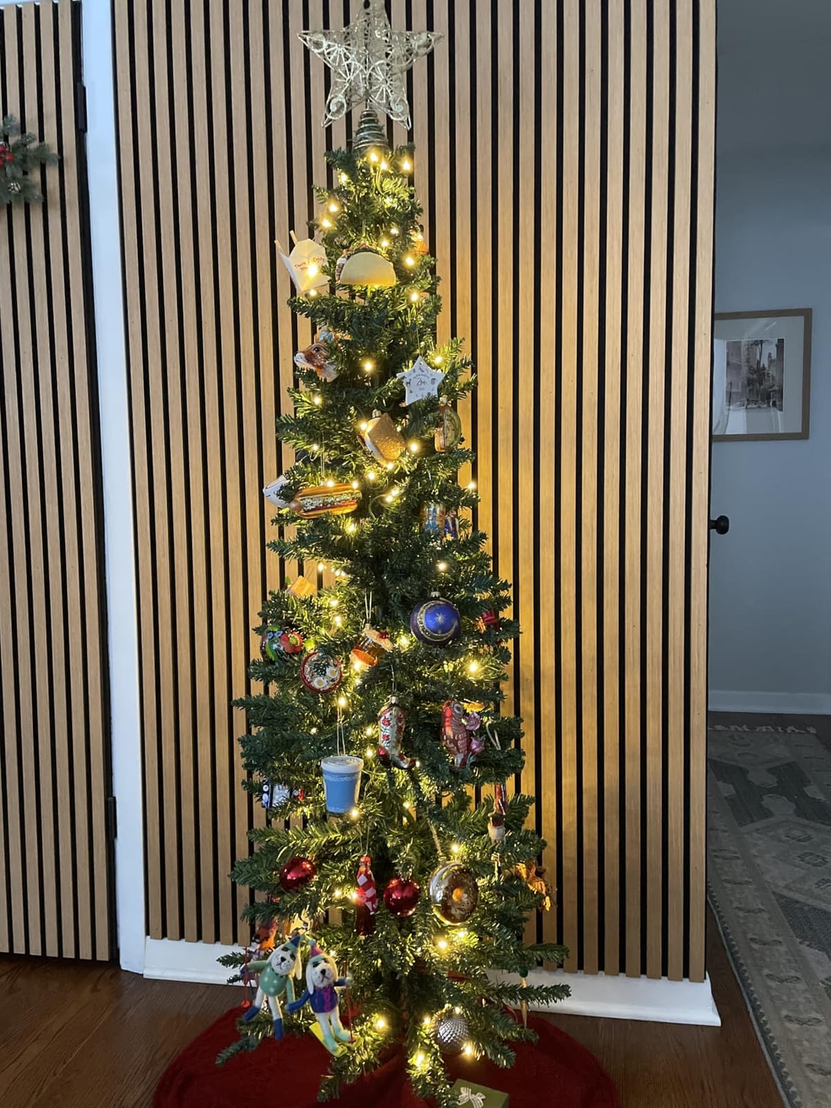 HOMCOM Noble Fir Artificial Pencil Christmas Tree Prelit 6' Green | Slim, 200 Warm White LED Lights, 390 Tips, Christmas Decoration customer photo 2