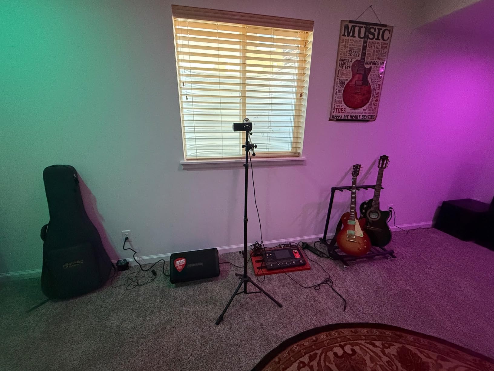 HeadRush Core Electric Guitar and Vocal Multi-Effects Pedal | Multi-Effects Processor with Amp Cloner, Looper, Auto-Tune, Wi-Fi, Bluetooth, Touchscreen, Drum Machine, Neural Amp Modeler customer photo 1