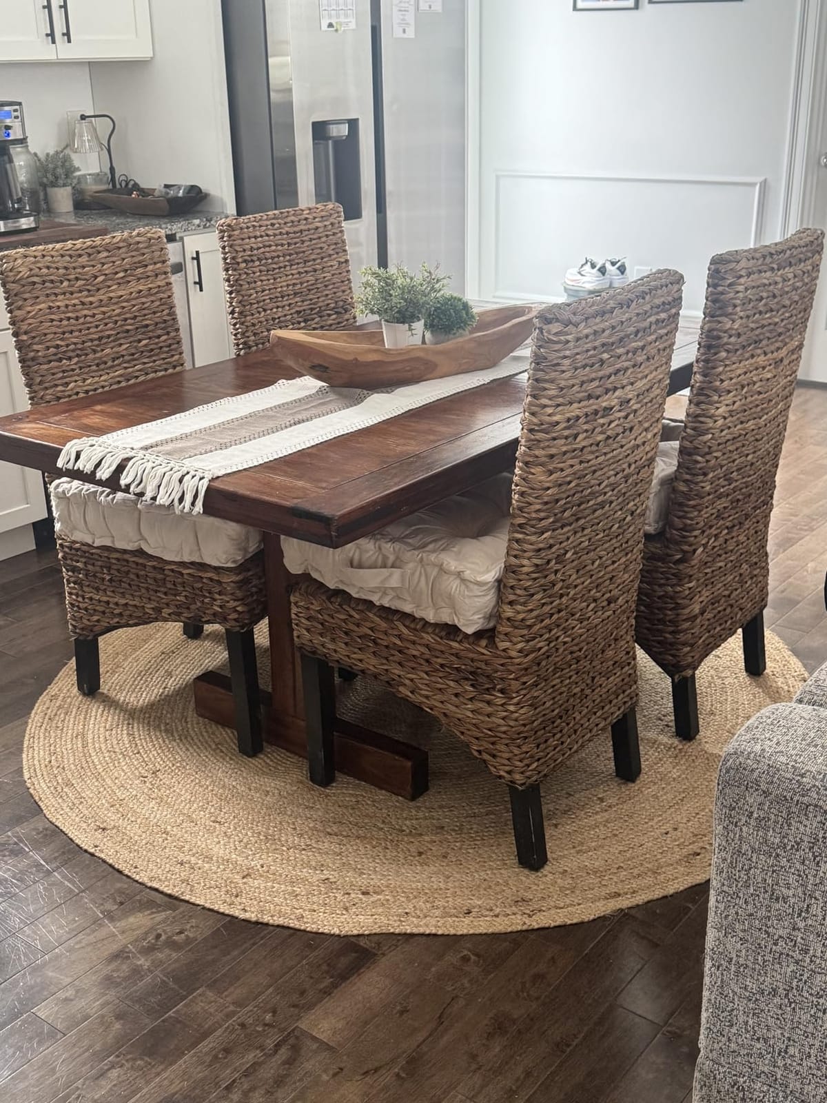 HOMEMONDE Solid Braided Jute Area Rug | Handwoven Reversible Natural Fiber Boho Farmhouse Carpet for Living Room, Bedroom & Dining Room | 8' x 10' | Natural customer photo 2
