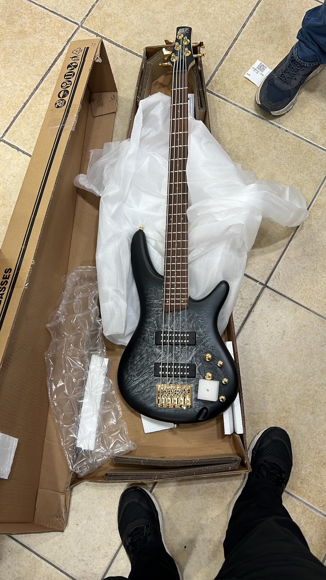 Ibanez SR Standard 5-String Electric Bass Guitar, Black Ice Frozen Matte customer photo 1