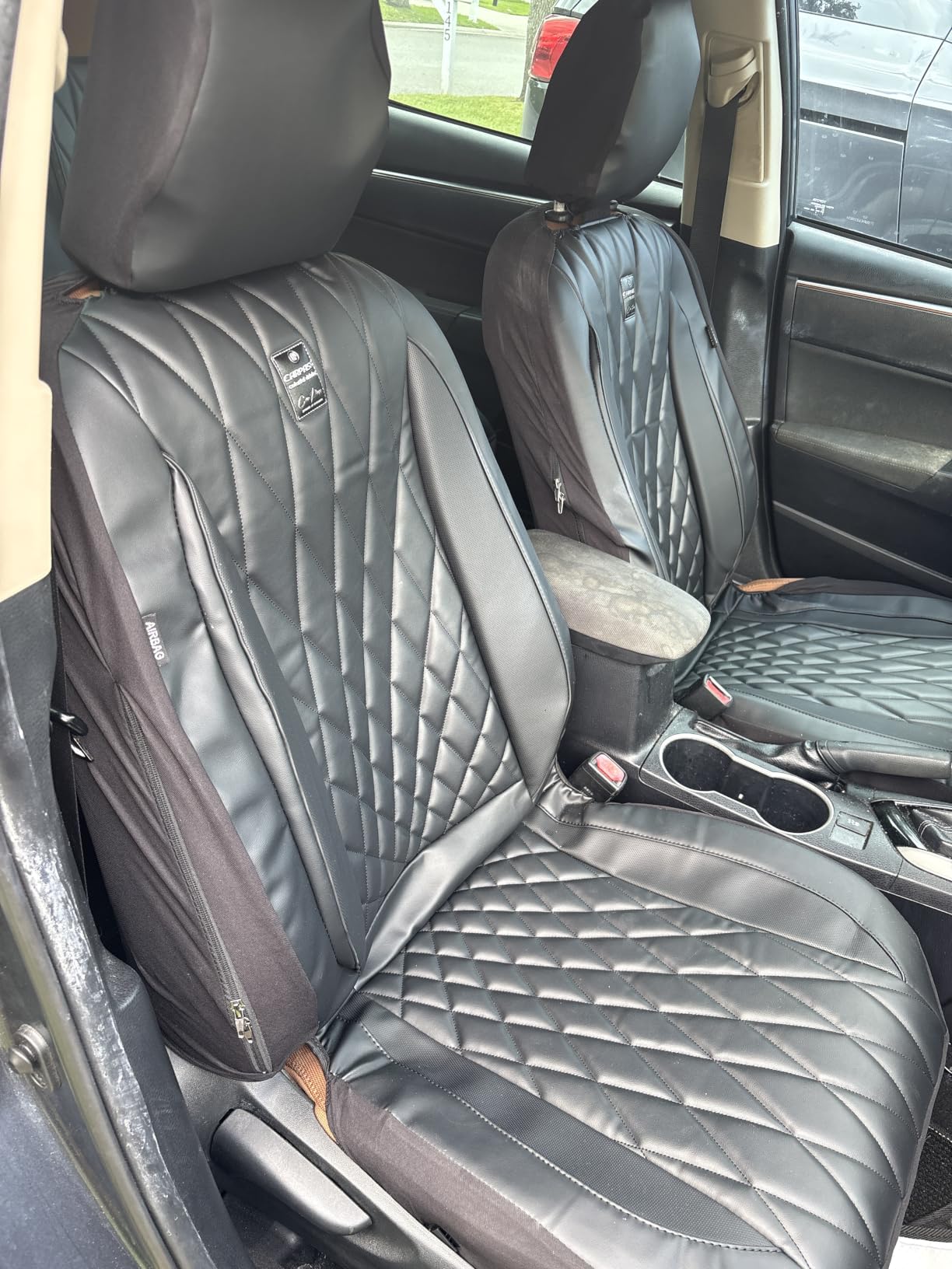CAR PASS 5 Seats Piping Luxury Faux Leather Seat Covers Full Set, Anti-Slip Waterproof Seat Covers Compatible with Front Armrests, Universal Fit for SUVs, Vans, Trucks, Airbag Compatible, Pure Black customer photo 1