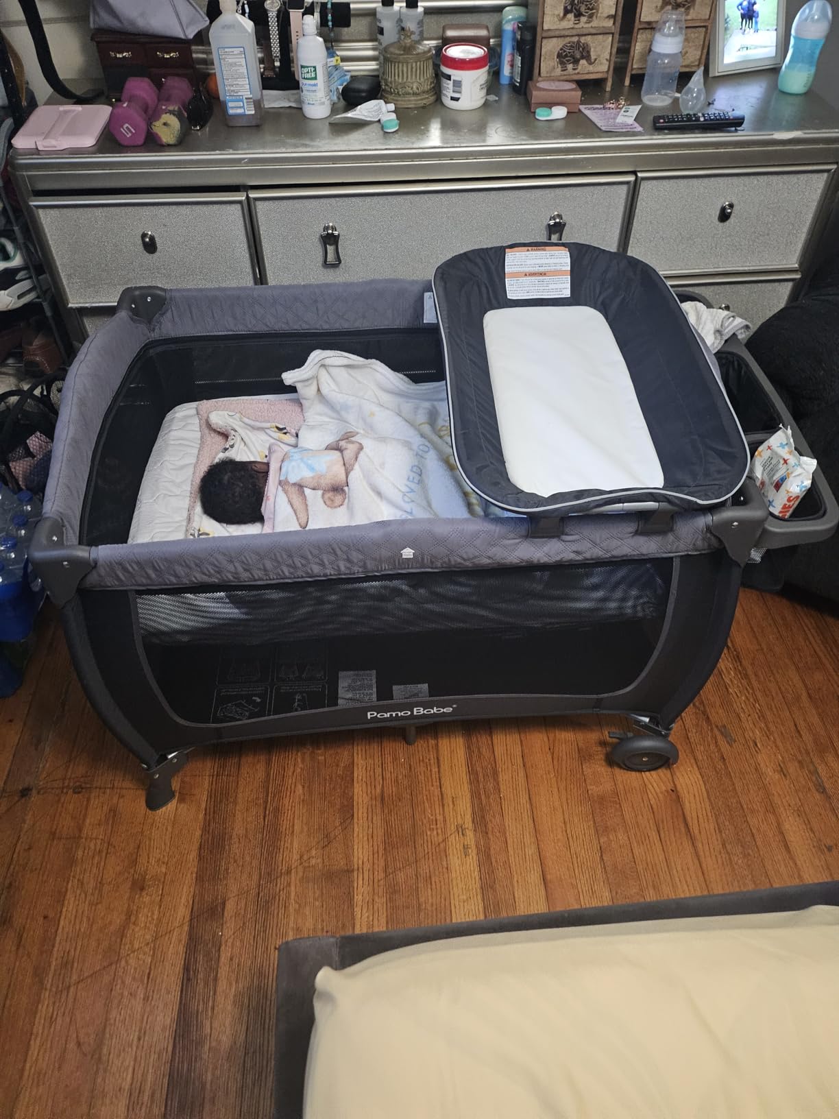 Pamo Babe Baby Playard with Canopy, Portable Crib with Changing Table customer photo 2