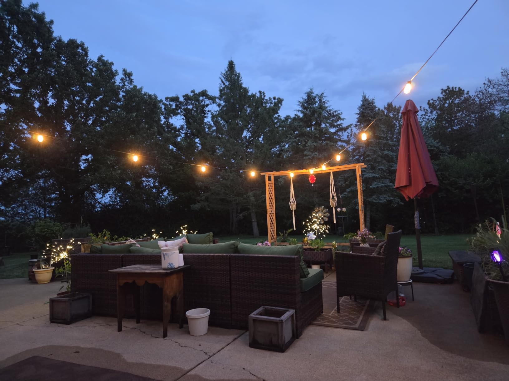Tenmiro 200FT Outdoor String Lights, Ultra Long LED Patio Lights with Shatterproof High Brightness S11 Edison Bulbs, Outside Hanging Light Waterproof for Backyard Deck Porch Party Decor 2700K customer photo 1