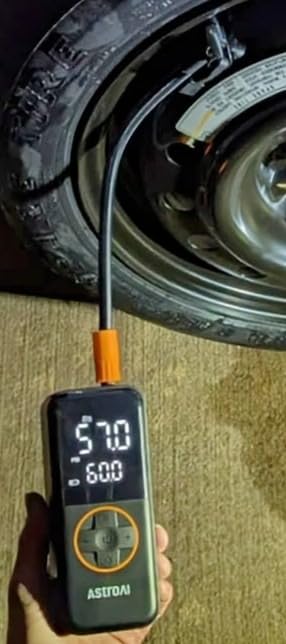 AstroAI L4 Cordless Tire Inflator Portable Air Compressor, 150PSI Portable Air Pump for Car Tires, Battery Electric Tire Pump with Pressure Gauge, Ultra-Fast Inflation for Cars,Motorcycles,Bikes,Balls customer photo 2