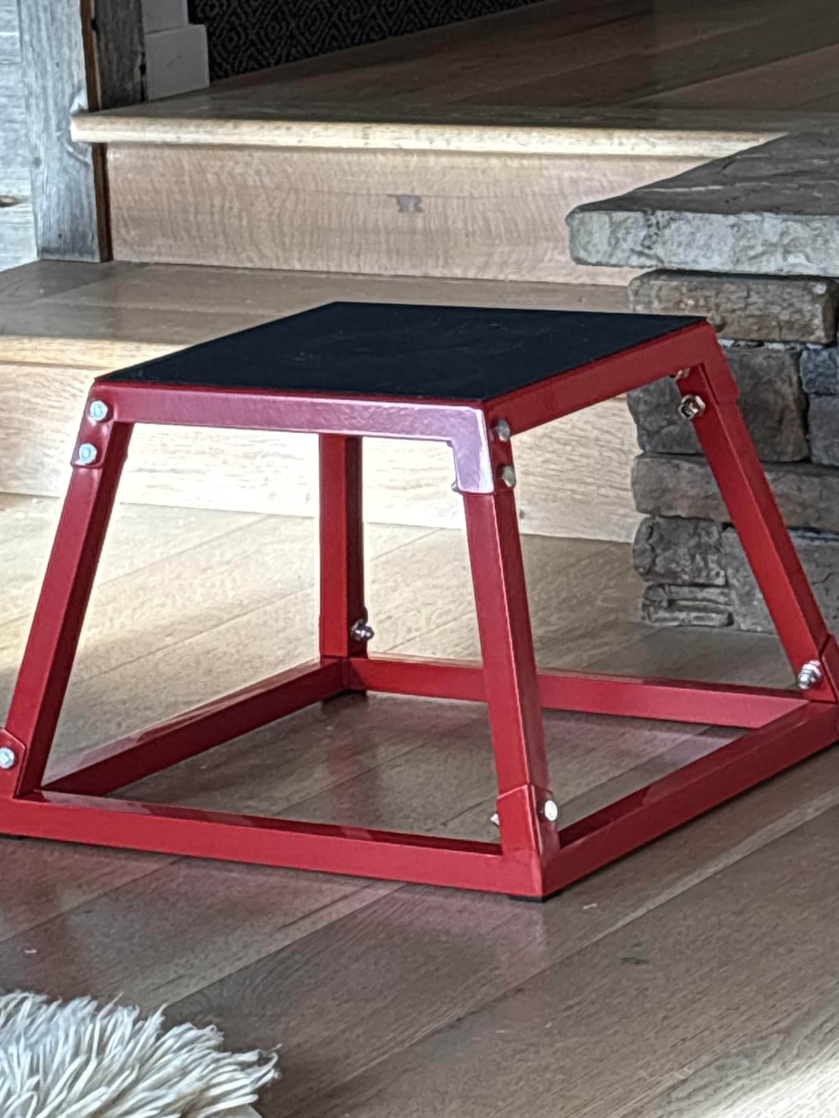 VEVOR Plyometric Jump Box, 18 Inch Plyo Box, Steel Plyometric Platform and Jumping Agility Box, Anti-Slip Fitness Exercise Step Up Box for Home Gym Training, Conditioning Strength Training customer photo 1