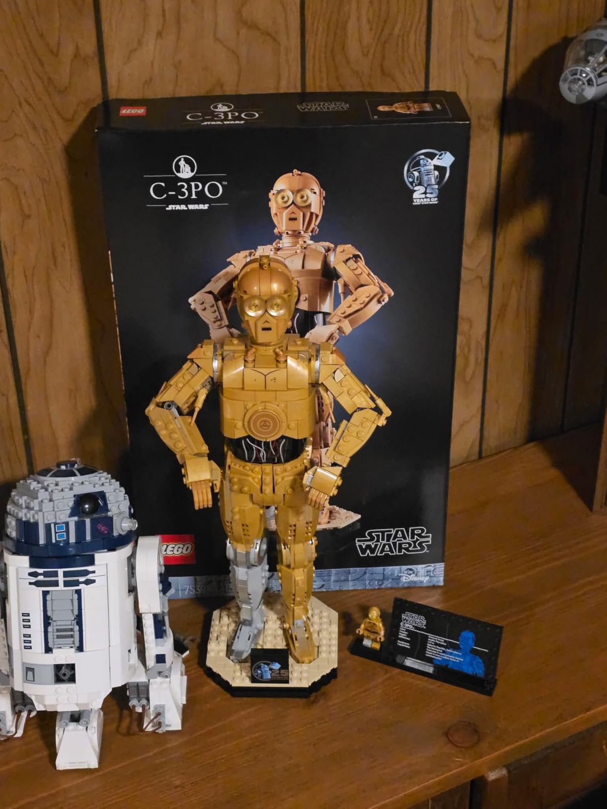 LEGO Star Wars C-3PO Buildable Droid Figure, Build and Display Model with C-3PO Minifigure, Star Wars Collectible for Home or Office Décor, Nostalgic Gift Idea for Adults, Fans or Collectors, 75398 customer photo 2