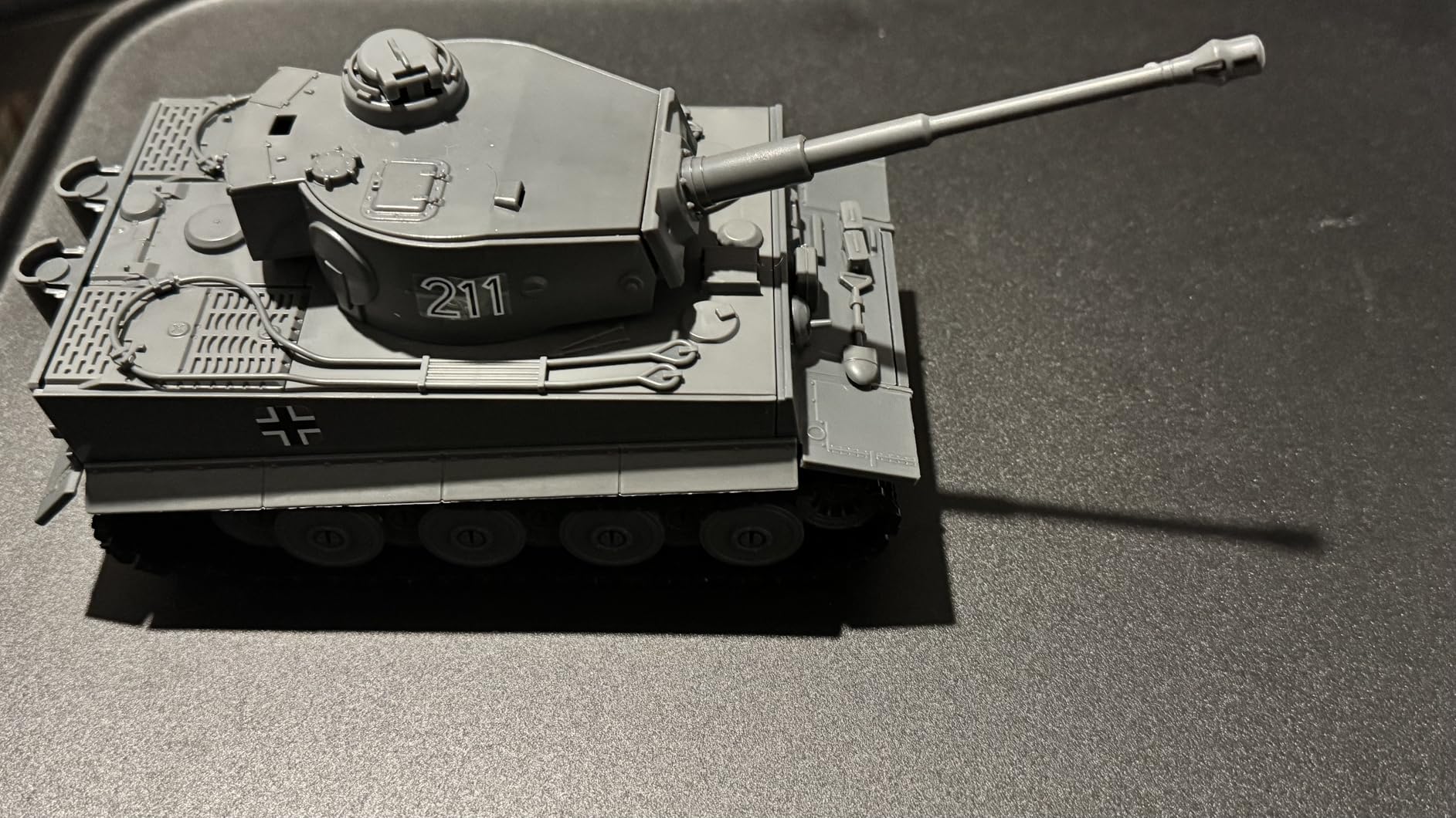 Airfix J6041 Quickbuild Plastic Model Tank Kits - Tiger I - Easy Assembly Snap Together Model Kit, Classic Tanks for Adults & Kids to Build, Model Military Vehicle, Building Toys Set customer photo 1