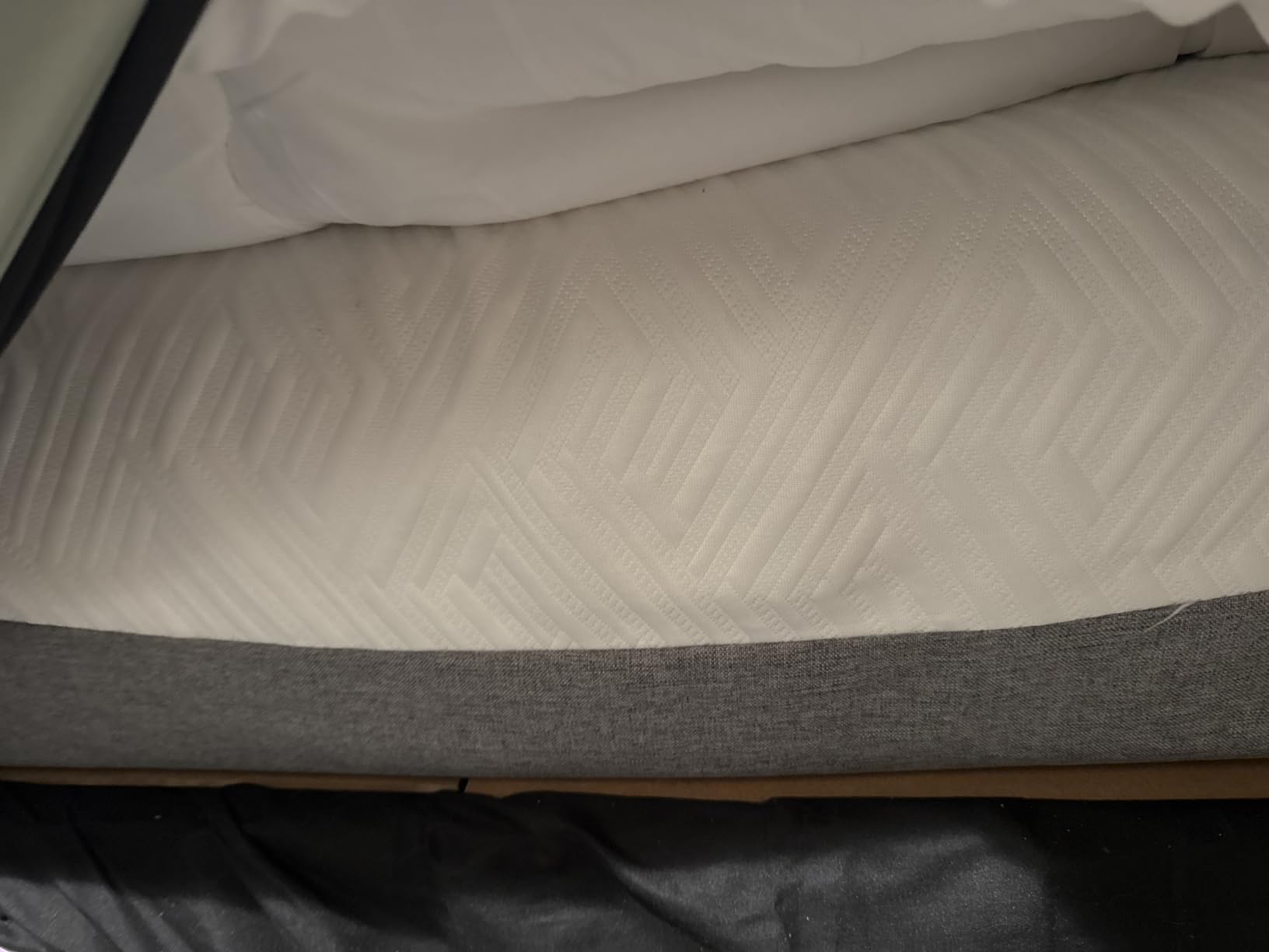 Novilla Bliss Mattress Twin, 6-Inch Gel Twin Size Memory Foam Mattress | Cool Night Sleep & Pressure Relief, Two Foam Layers for Spine Alignment, CertiPUR-US Certified, Medium Firm Feel customer photo 1