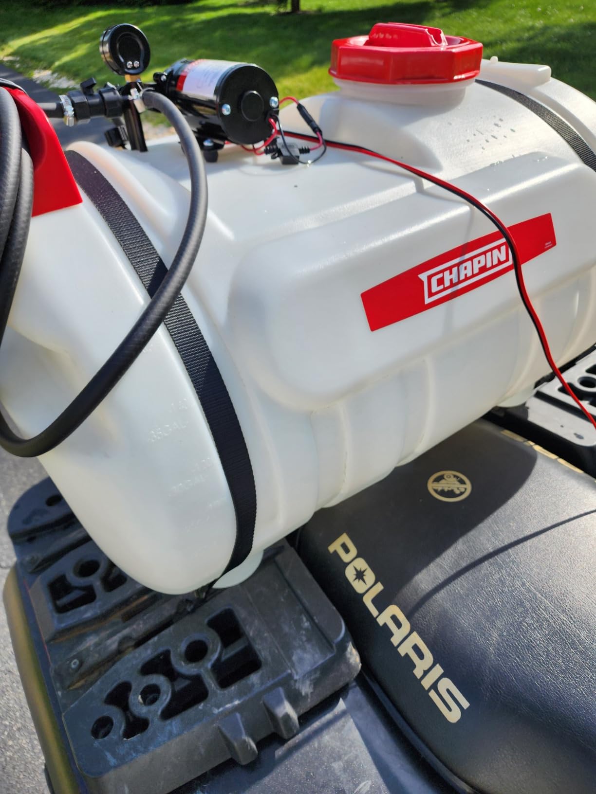 Chapin 98444 ATV 40G Water Tank Sprayer with 2-Nozzle Boom and 2.5 GPM Pump, for Agriculture/Farming/Acreage customer photo 2