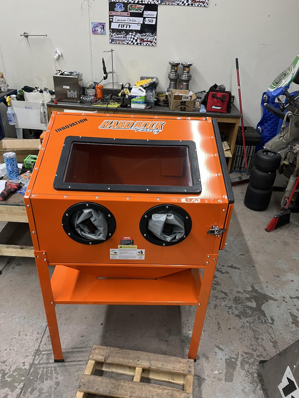 60 Gallon Sandblasting Cabinet, 40-120PSI Sand Blasting Cabinet with Stand, Heavy Duty Steel Sand Blaster with Blasting Gun & 4 Ceramic Nozzles for Paint, Stain, Rust Removal customer photo 1