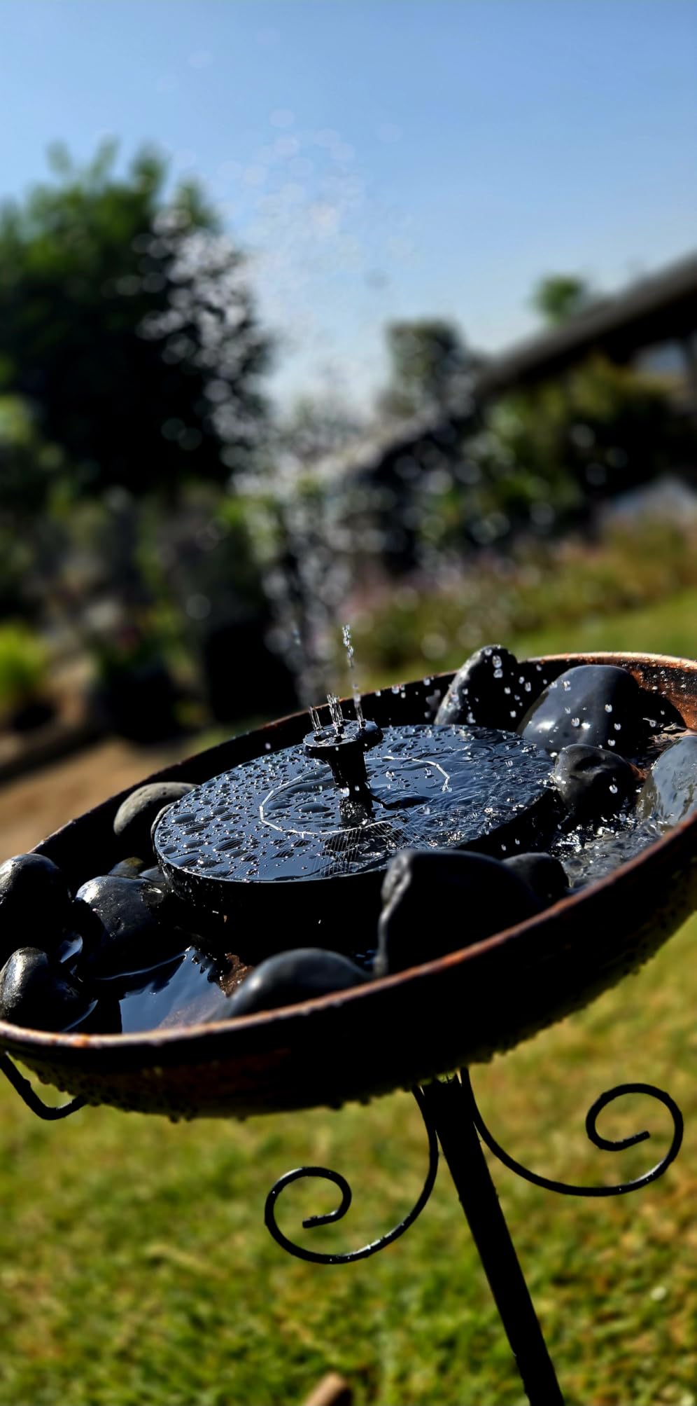 Daoeny 35In Metal Bird Bath for Outside, Vintage Freestanding Birdbaths & Birdfeeder, Bird Baths Feeder Bowl for Outdoors Garden Patio Yard Lawn Decor, Upgraded 5-Pronged Base (Antique Bronze) customer photo 2