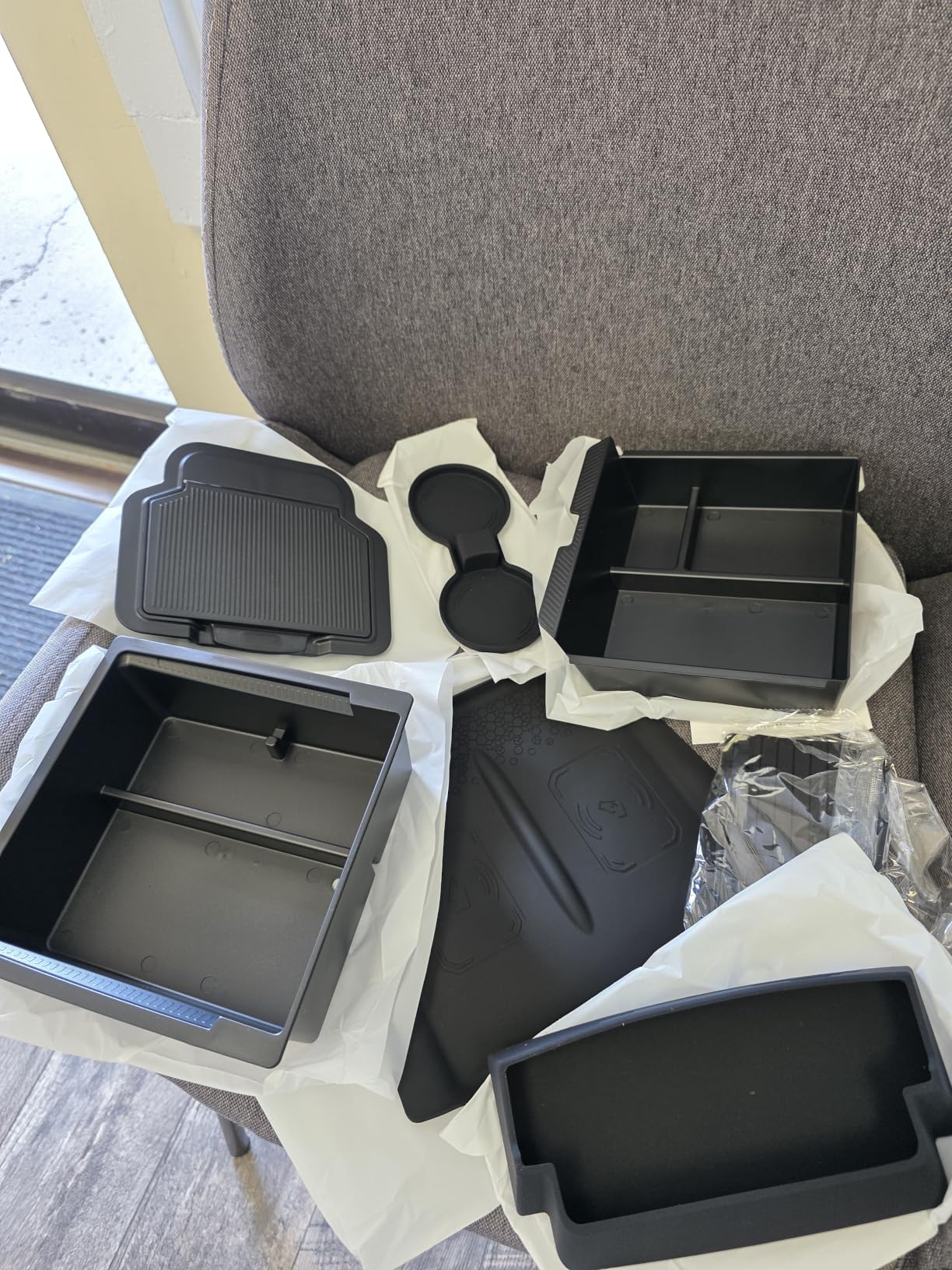 8PCS Center Console Organizer for Tesla Model Y Juniper Accessories 2026 2025 & for Tesla Model 3 Accessories 2024-2026 [Slide Smoothly & US Patent] Charging Pad Sunglasses Cup Holder Black customer photo 2