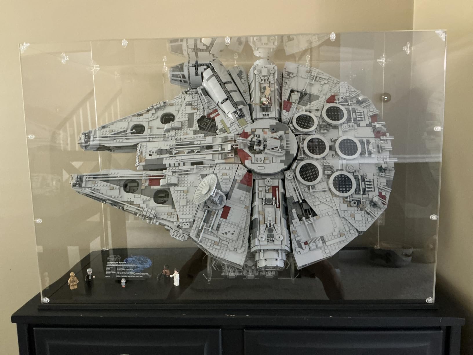 Display Case for Lego 75389 Dark Falcon, 75257 Millennium Falcon or 75341 Luke Skywalker's Landspeeder, 19.68x14.17x7.87inches (50x36x20cm) customer photo 1