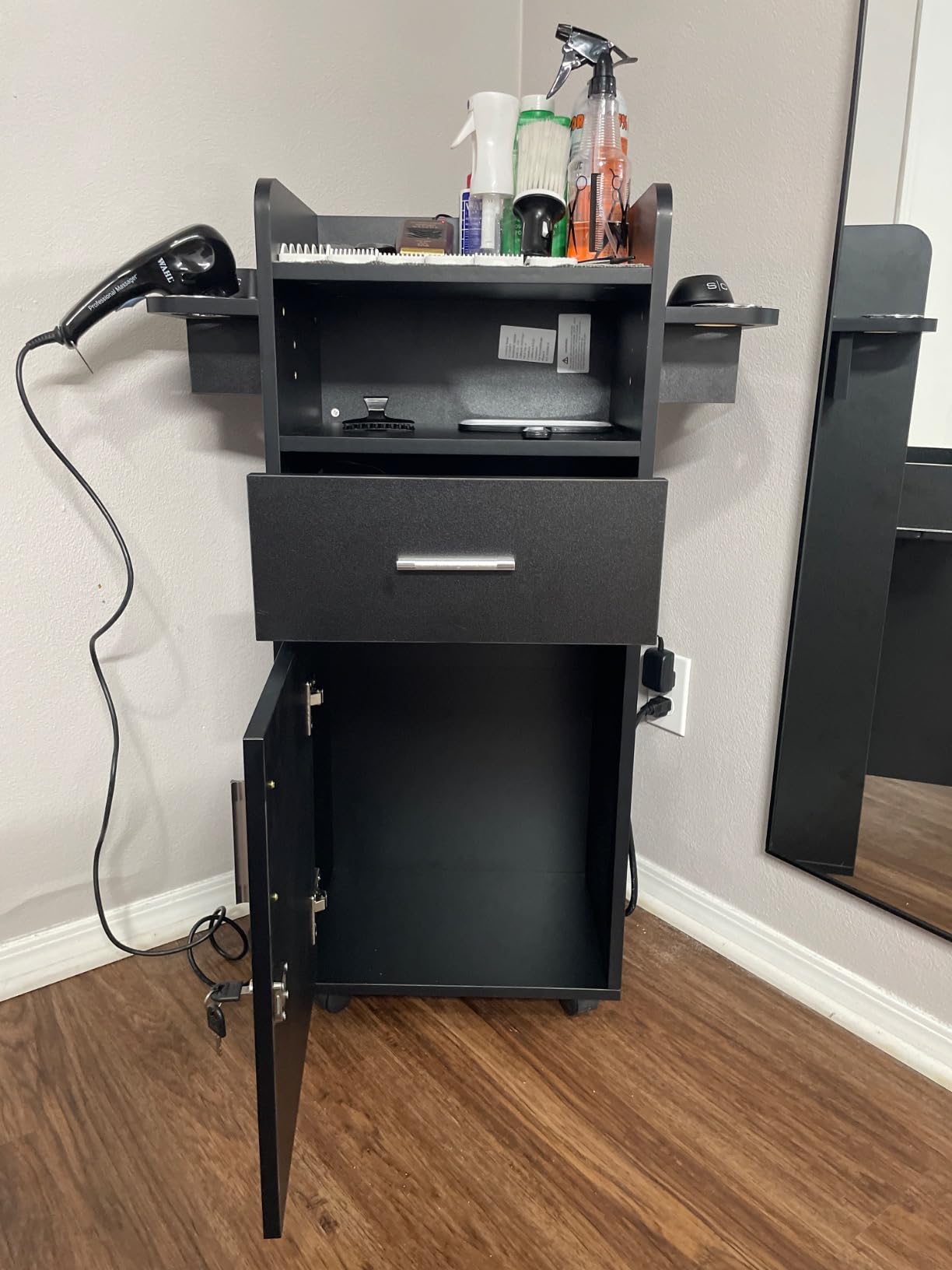 Winado Beauty Salon Trolley Cart with 6 Tool Holders, 1 Drawer | Lockable Salon Cabinet with 360° Wheels, Mobile Salon Station Rolling Cart for Hair Stylist Beauty Spa Barbershop customer photo 1