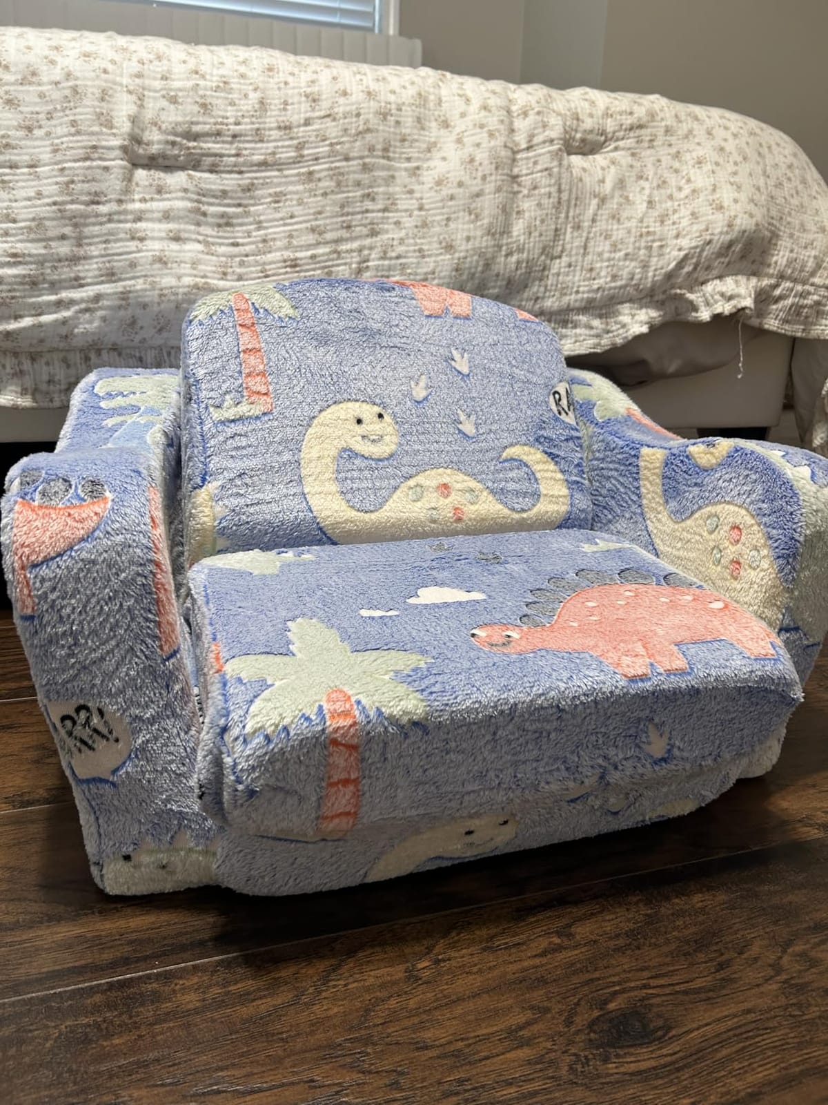 aodisman Thick Comfy Kids Chair and Couch, Foldable Plush Sofa with Pocket, Blue Dinosaur customer photo 2