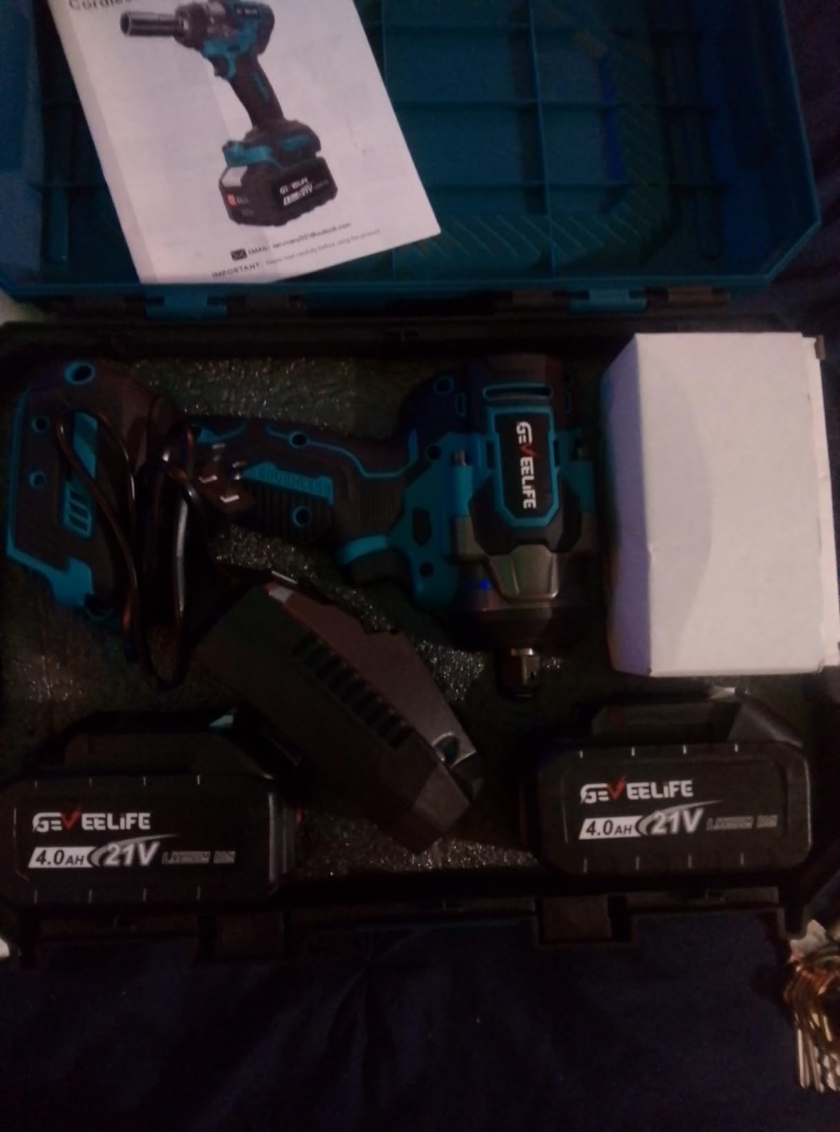 GEVEELIFE Impact Wrench 480Ft-lbs(650N.m) Brushless, 1/2 Impact Gun with 2x4.0Ah Battery, Cordless Impact Wrench, 6 Sockets, 8 Drill Bits, 3300RPM Power Electric Impact Driver for Car/DIY Furniture customer photo 1