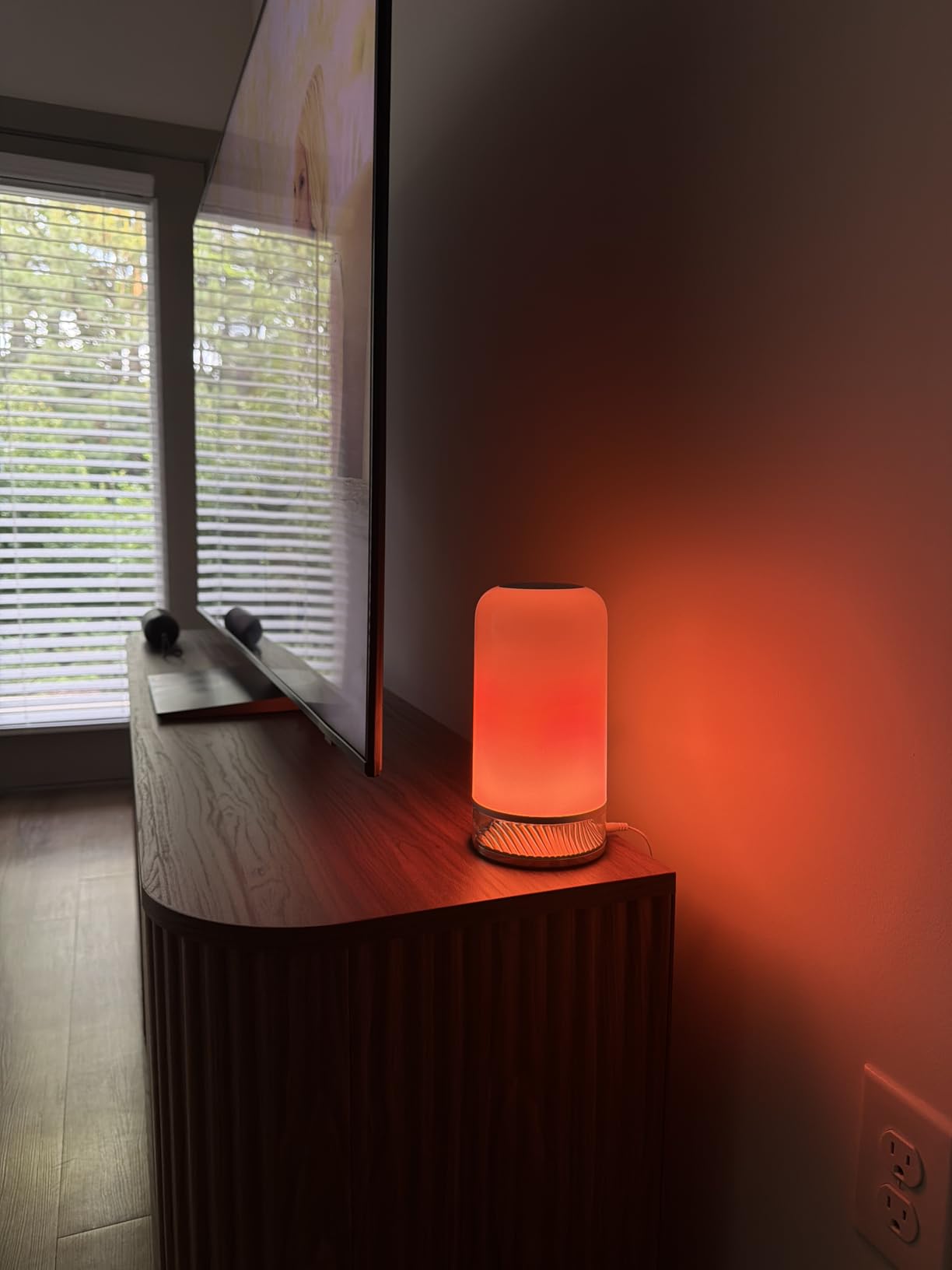 Govee RGBIC Smart Table Lamp 2, Touch Bedside Small Table Lamp (Corded), LED Desk Lamp Compatible with SmartThings, Matter, Alexa, Nightstand Lamp for Bedroom Living Room Night Light, 64 Scene Modes customer photo 1