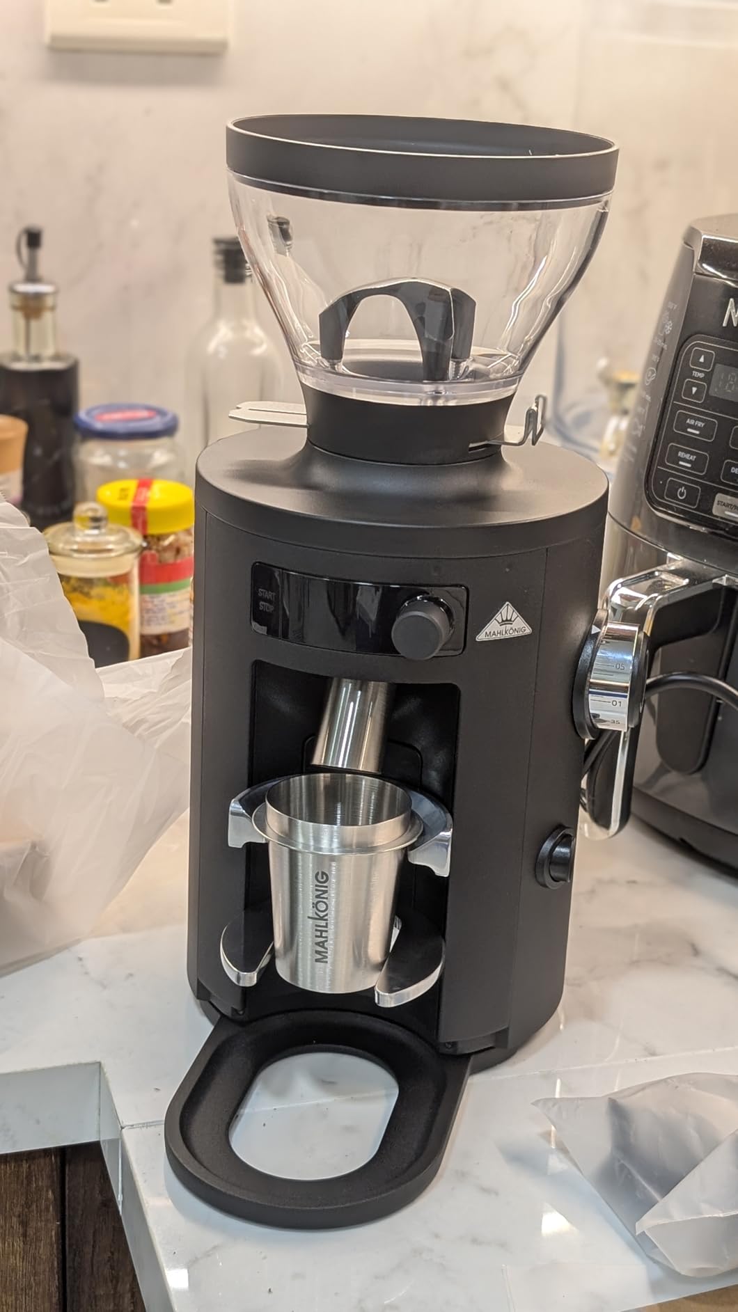 Mahlkonig X54 Allround Electric Coffee Grinder, Coffee Bean Grinder, Burr Coffee Grinder, Coffee Grinders for Home Use with Stepless Adjustment for Precise Grinds, Capacity - 250 gm (White) | 54mm German-Made Flat Burrs | Espresso to French Press | WiFi App Included | Stepless Adjustment | 250g Hopper | Home Use customer photo 1
