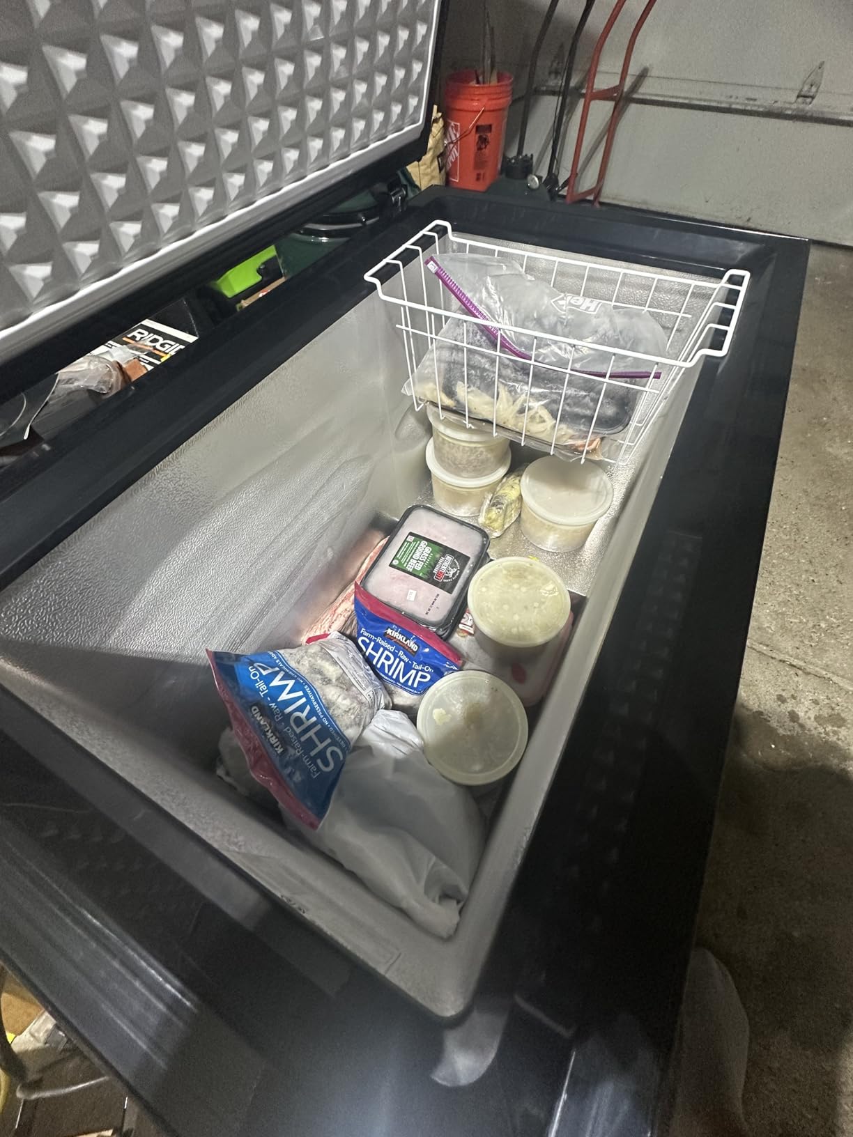 Frigidaire Chest Deep Freezer, 7 Cu. Ft. Capacity, Granita Rugged Design-Adjustable Thermostat-Removable Vinyl Coated Wire Basket-Easy Defrost Drain customer photo 2