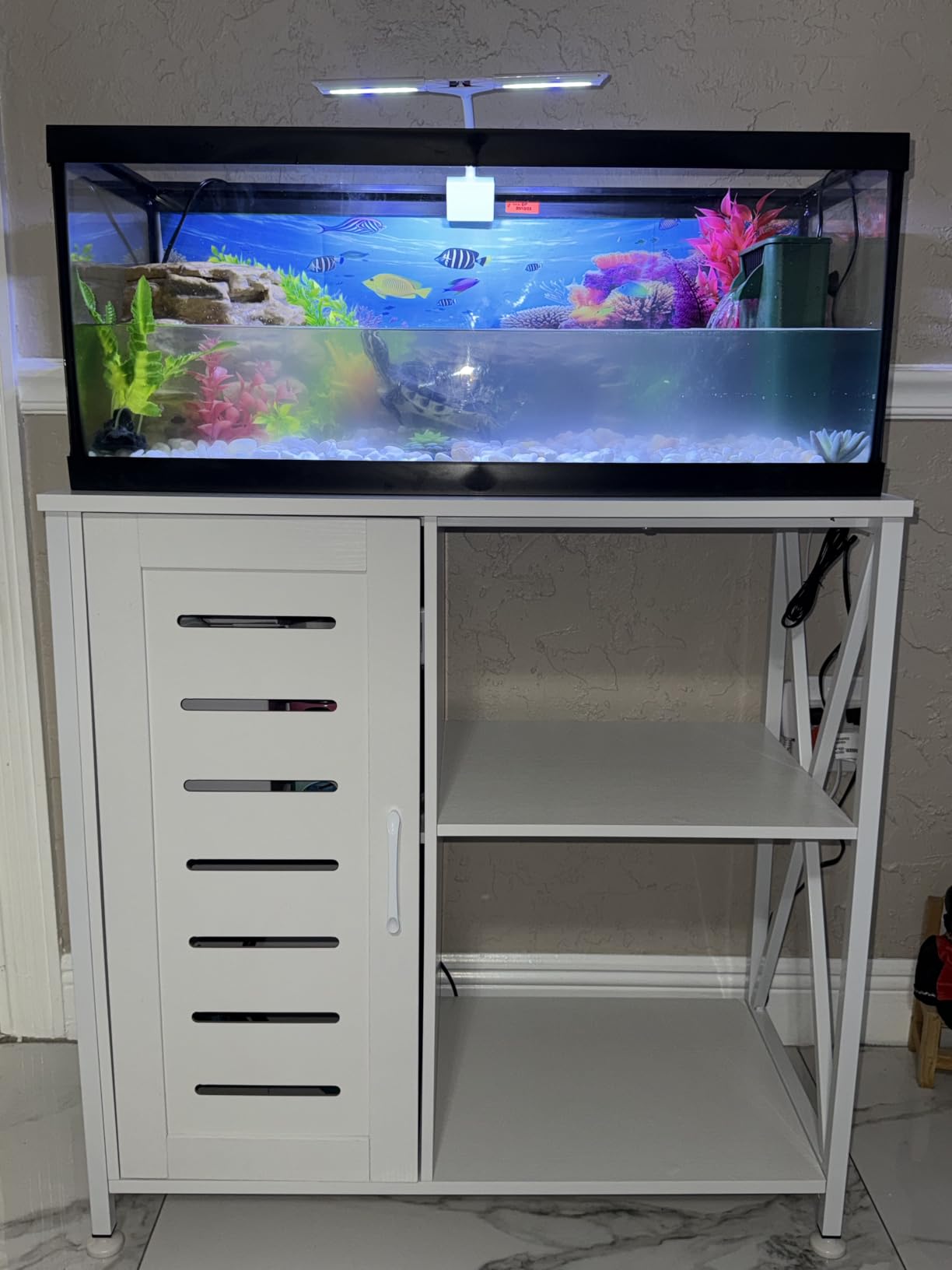 Herture 20-29 Gallon Fish Tank Stand, Aquarium Stand with Cabinet Accessories Storage, Heavy Duty Metal Frame, 31.49