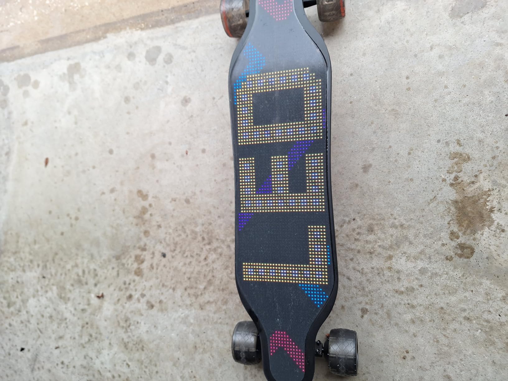 UDITER(S3/Pixel/Mini) Electric Skateboard, Full-Screen Deck & Swap-Battery | 24/12 Miles Max Range, Dual 600W Hub-Motors with 4 modes, 105*65mm PU Wheels, Smooth Braking, 330lb Max Load, UL-Certified customer photo 2