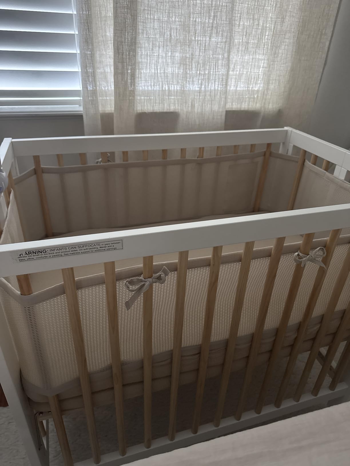 Delta Children Mia Portable Folding Mini Crib with 1.5-Inch Mattress - Greenguard Gold Certified, Bianca White/Natural customer photo 2