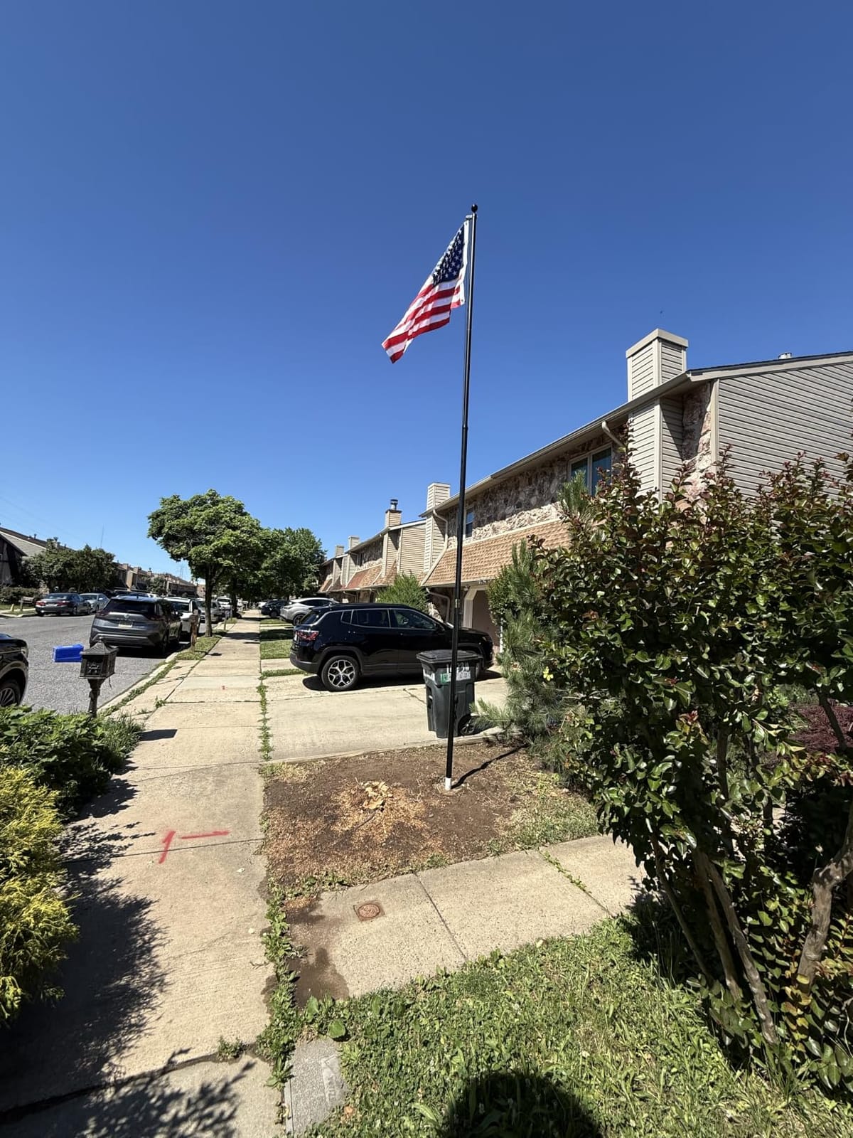 25FT Heavy Duty Flag Pole for Outside House, Real 10 Gauge Aluminum | 130MPH Wind Tested, True Glory Edition, Fly Two Flags, Residential & Commercial Flagpole Kit, Gift Box Packaging, Easy Install customer photo 1