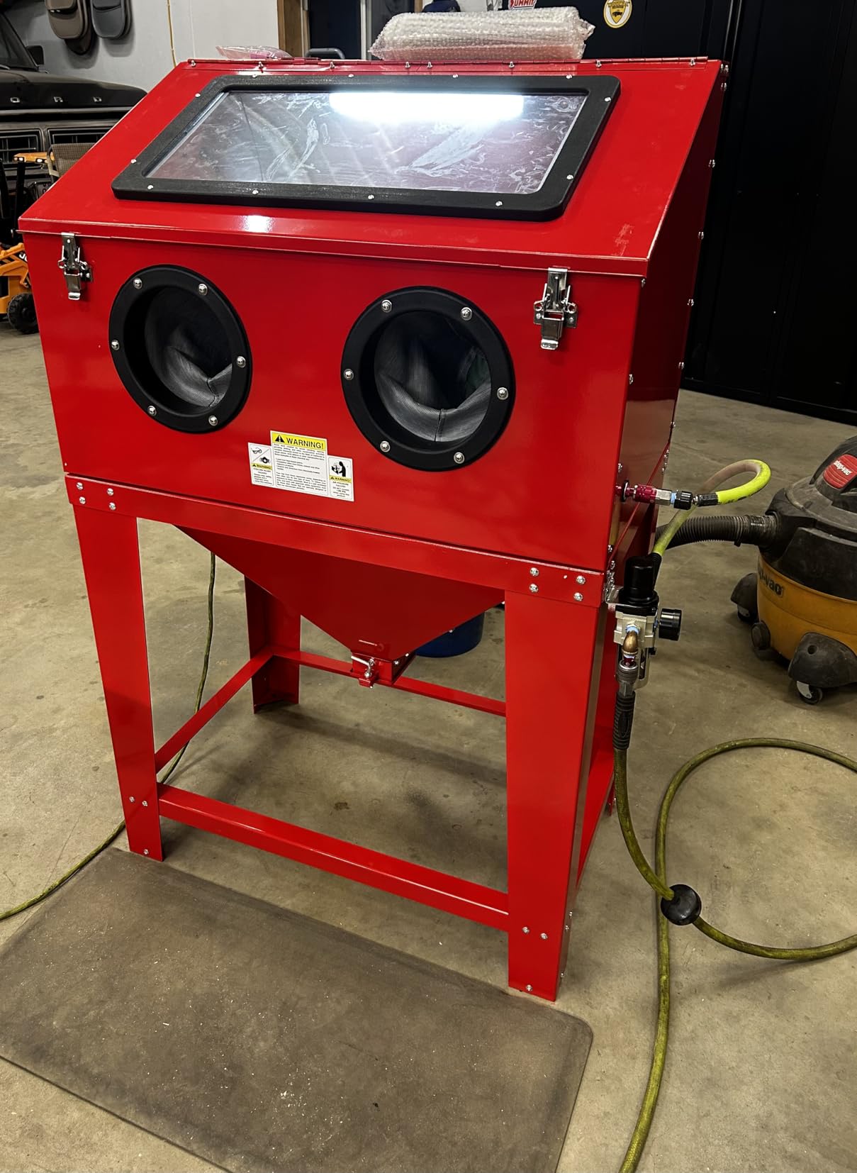 90 Gallon Sandblasting Cabinet, Blue | 40-80PSI, Glass Viewing Windows, LED Light, Heavy Duty, 4 Nozzles & Blasting Gun, For Paint & Rust Removal customer photo 1
