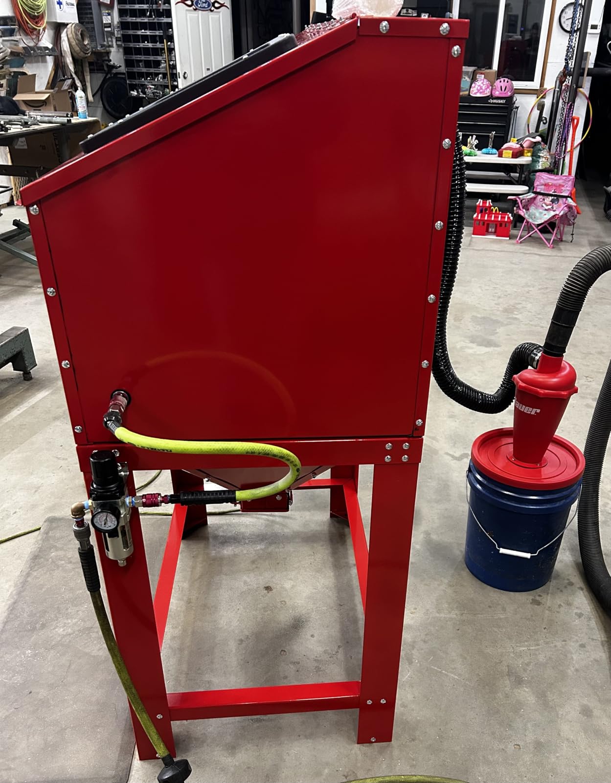90 Gallon Sandblasting Cabinet, Blue | 40-80PSI, Glass Viewing Windows, LED Light, Heavy Duty, 4 Nozzles & Blasting Gun, For Paint & Rust Removal customer photo 2