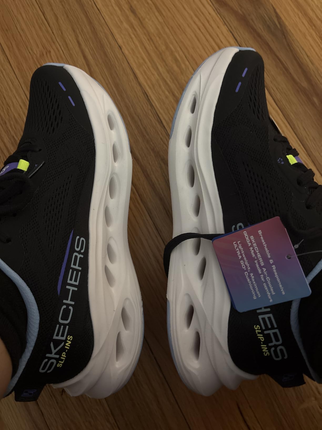 Skechers Women's Max Cushioning Glide Step Caledonia Hands Free Slip-ins customer photo 1