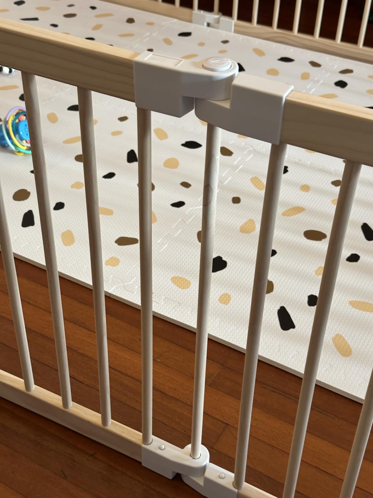 Foldable Wooden Playpen Baby Gate for Babies 3-18 Months-5.3x5.3 ft | 25