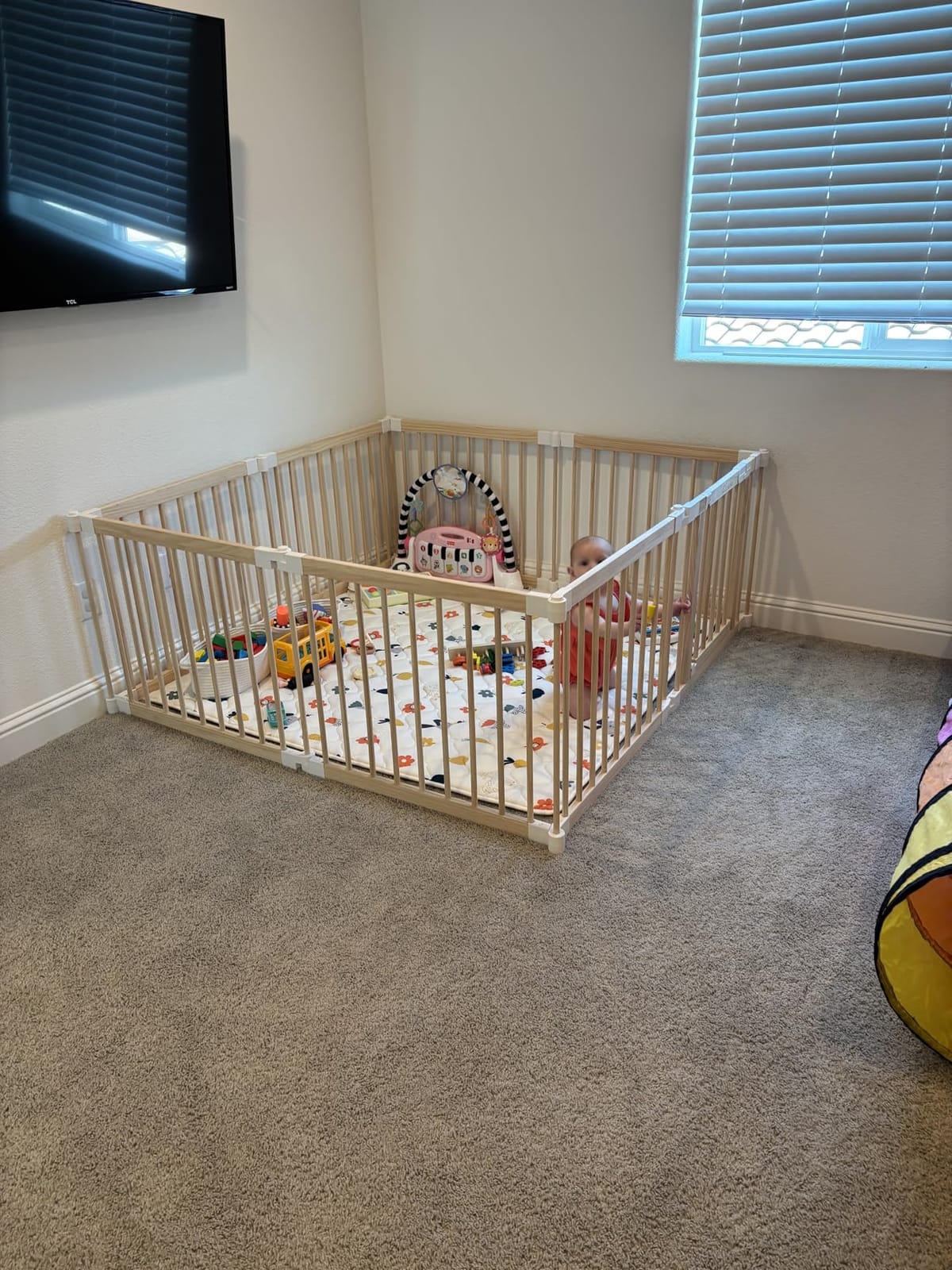Foldable Wooden Playpen Baby Gate for Babies 3-18 Months-5.3x5.3 ft | 25