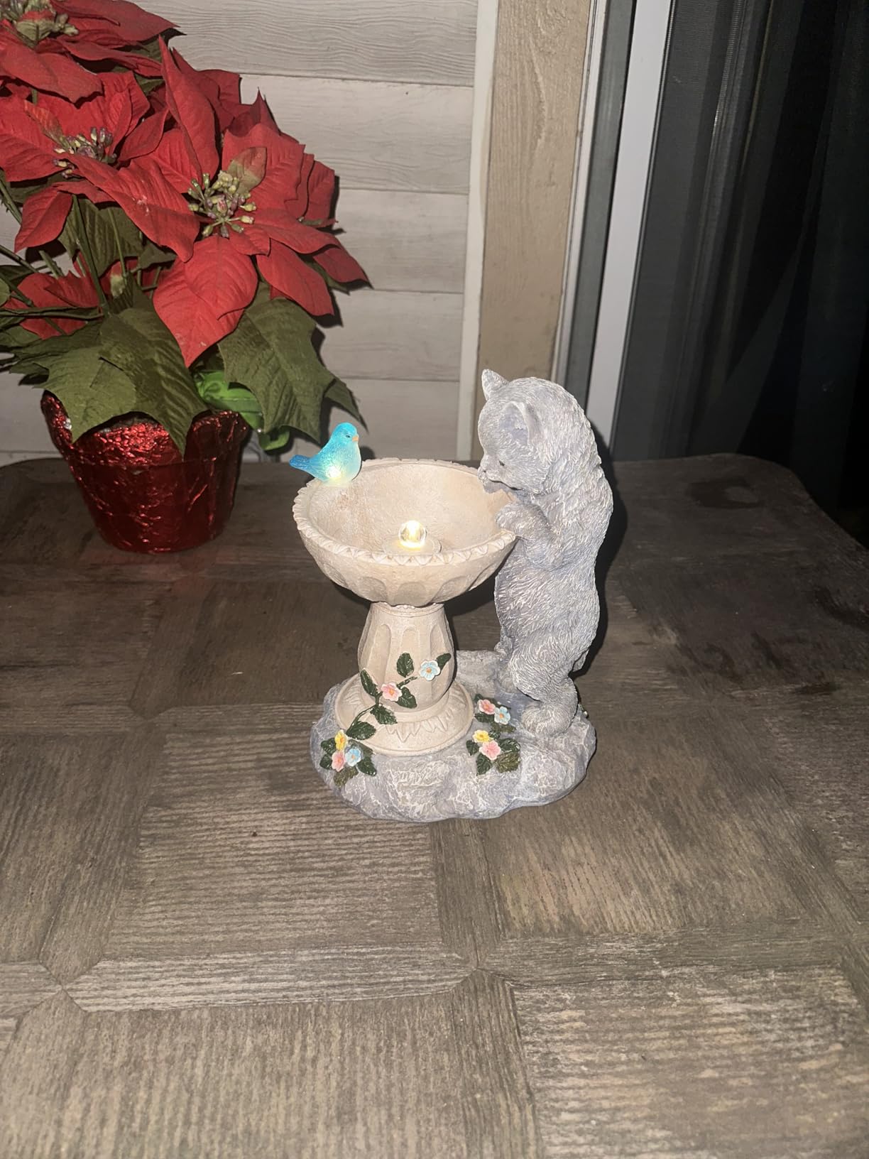 Nacome Solar Cat Statues for Garden Decor: IP65 Waterproof Resin | Outdoor Yard Patio Balcony Front Decorations, Birthday Gifts for Bird Lovers Mom Grandma Women, Automatic Warm LED Light customer photo 1