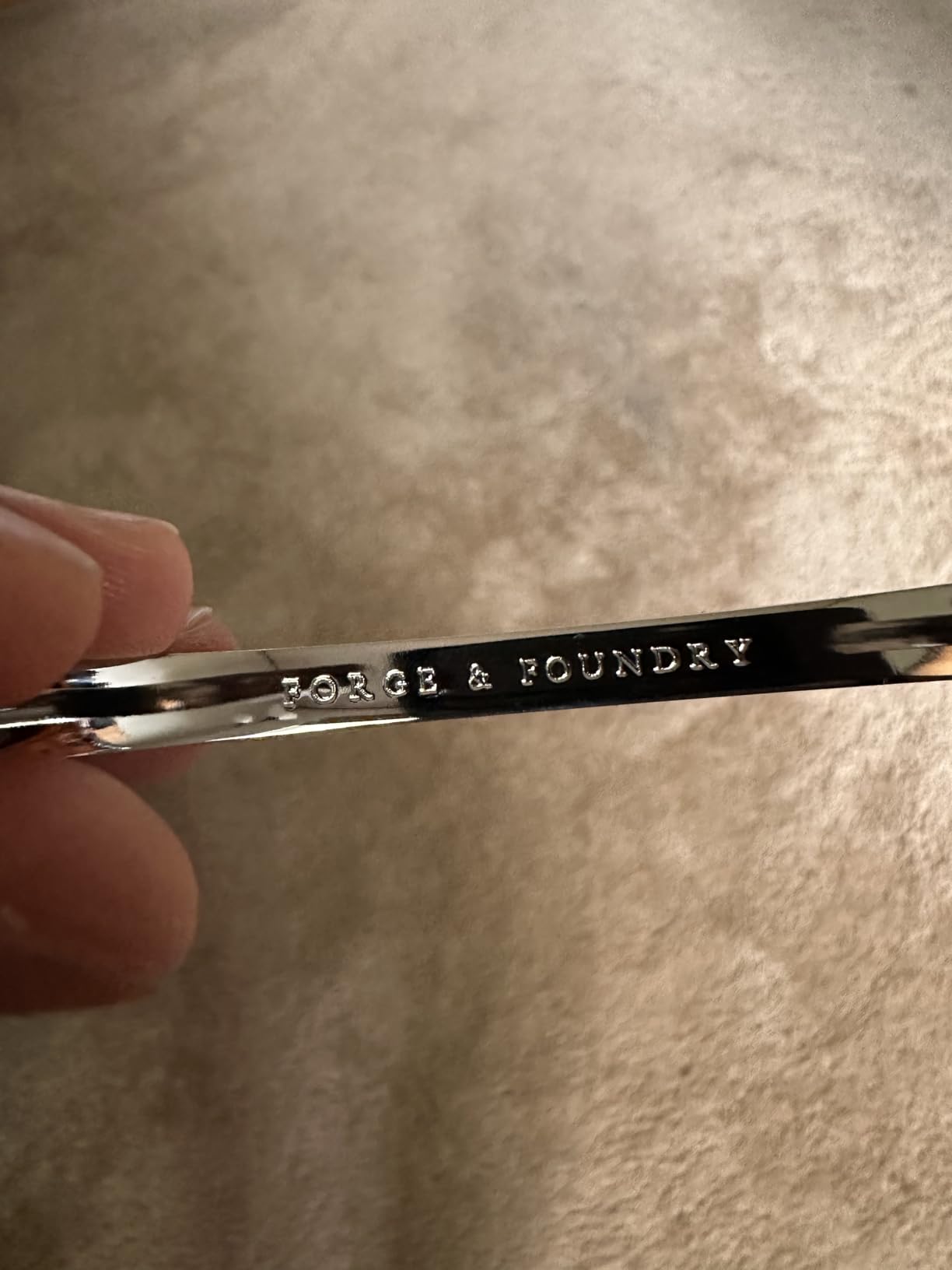 Forge & Foundry Men's Minimalist Titanium Cuff Bracelet | Versatile Unisize Waterproof | Design-Led Artisan Jewelry, from London | Ravick customer photo 1