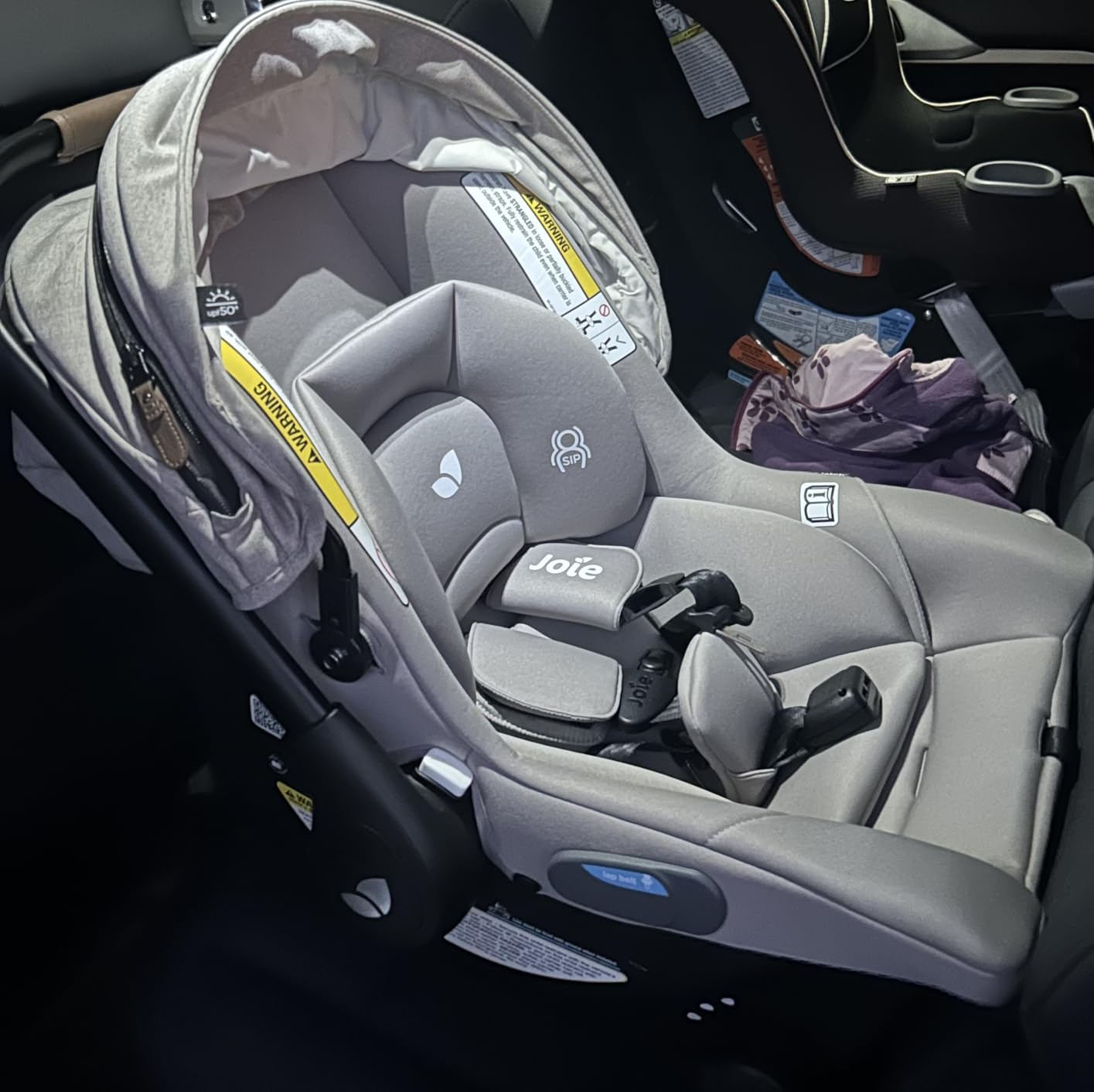 Joie Baby Mint Latch Baseless Infant Car Seat, Lightweight | Built-in Rigid Lower Anchor Attachments and Side-Impact Protection - No Base Installation Required customer photo 2