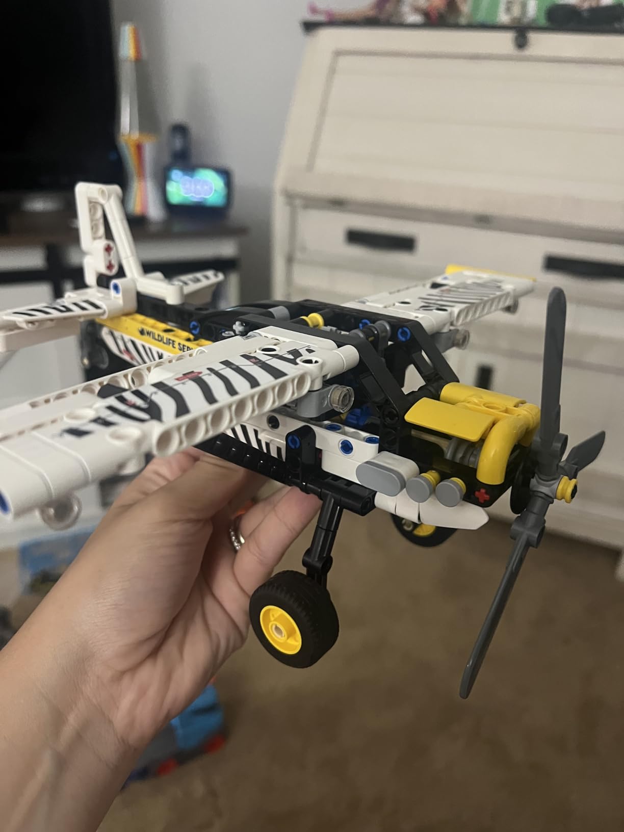 LEGO Technic Bush Plane Toy - Buildable Airplane Toy for Kids, Boys and Girls, Ages 8+ - Model Airplane Gift with Spinning Propeller, 4-Cylinder Piston Engine, and More - 42198 customer photo 1