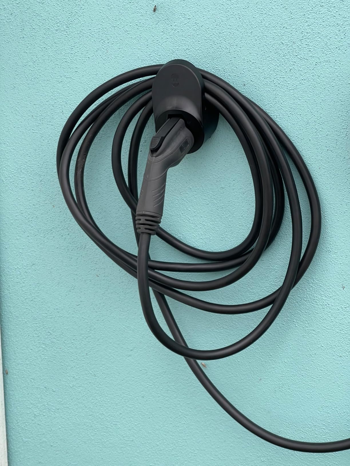 Wallbox Pulsar Plus Level 2 EV Charger 48A J1772 - Hardwired 48 Amp EV Charger, Solar Energy Compatible, 25ft Cable, Outdoor & Indoor customer photo 1