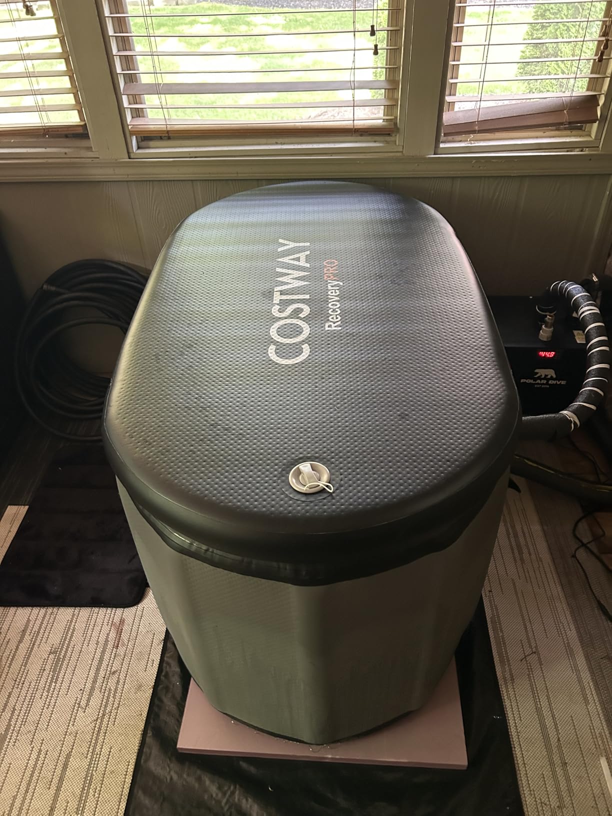 COSTWAY XL 129 Gal Oval Ice Bath Tub with Cover, Portable Outdoor Inflatable Cold Plunge Tub with Backpack, Pump, for Cold and Therapy, Compatible with Water Chillers, Grey customer photo 1